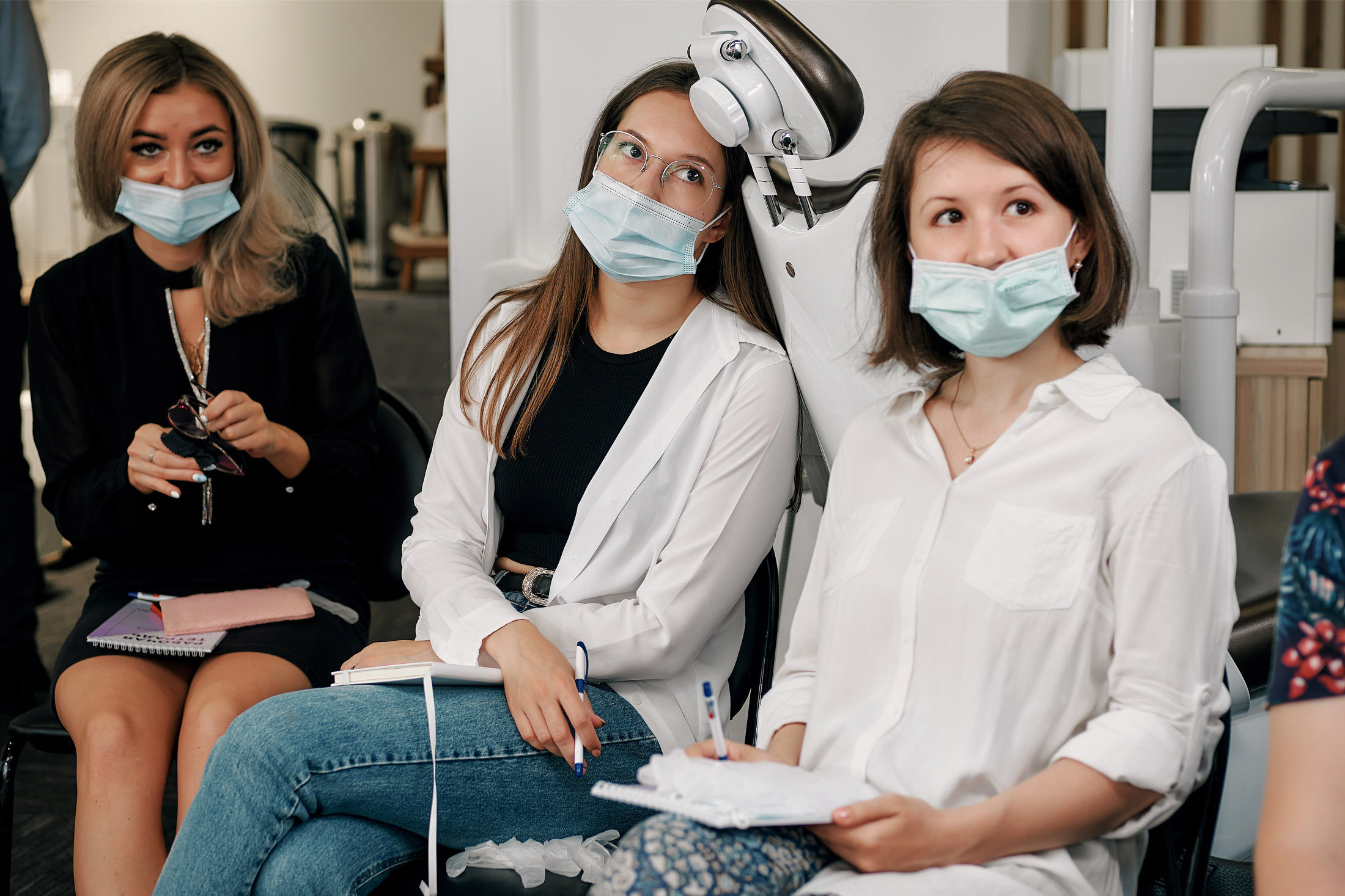 Мастер-класс по дентальной фотографии. Фотограф для бизнеса Константин Брусницын в Екатеринбурге