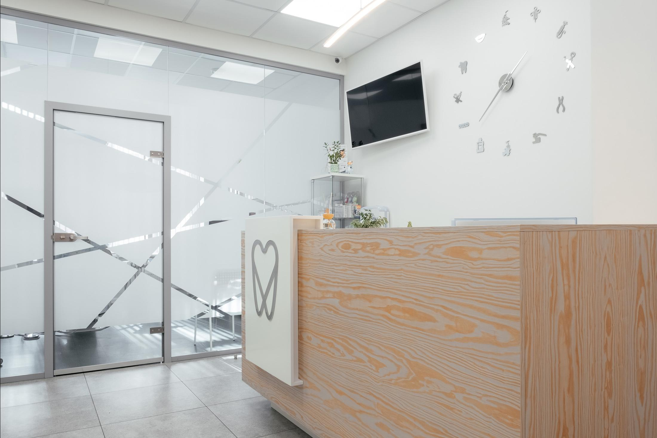 Интерьер стоматологии. Фотограф для бизнеса Константин Брусницын в Екатеринбурге