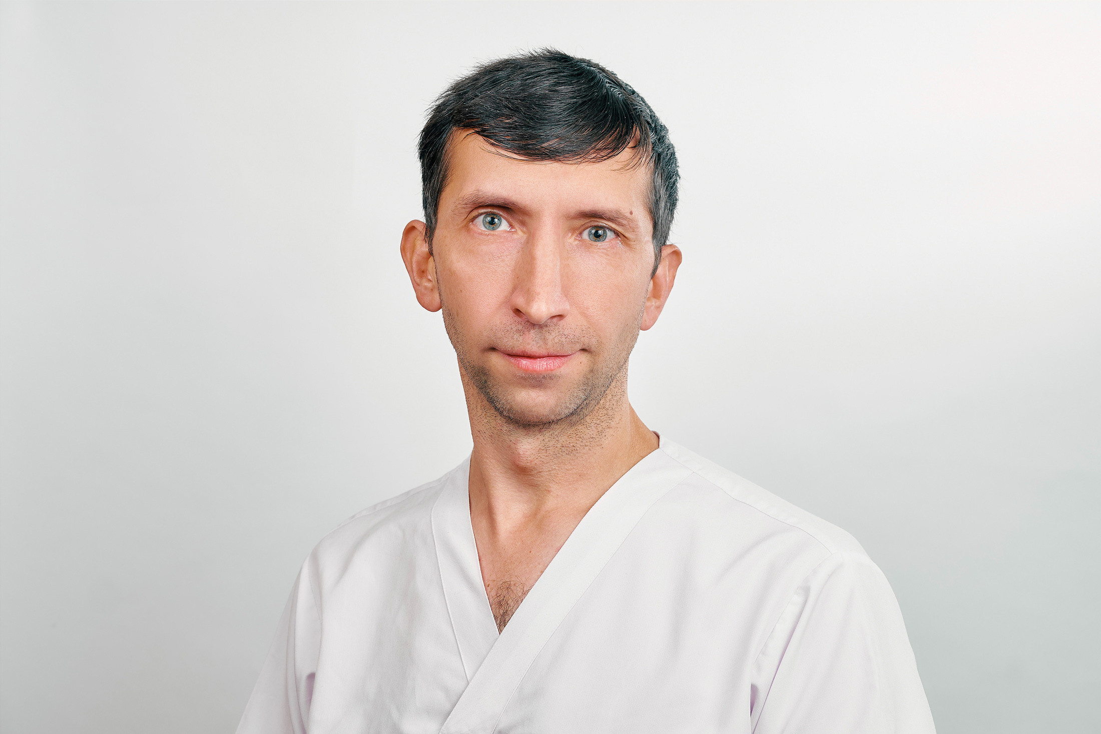 Портреты стоматология Лана. Фотограф для бизнеса Константин Брусницын в Екатеринбурге