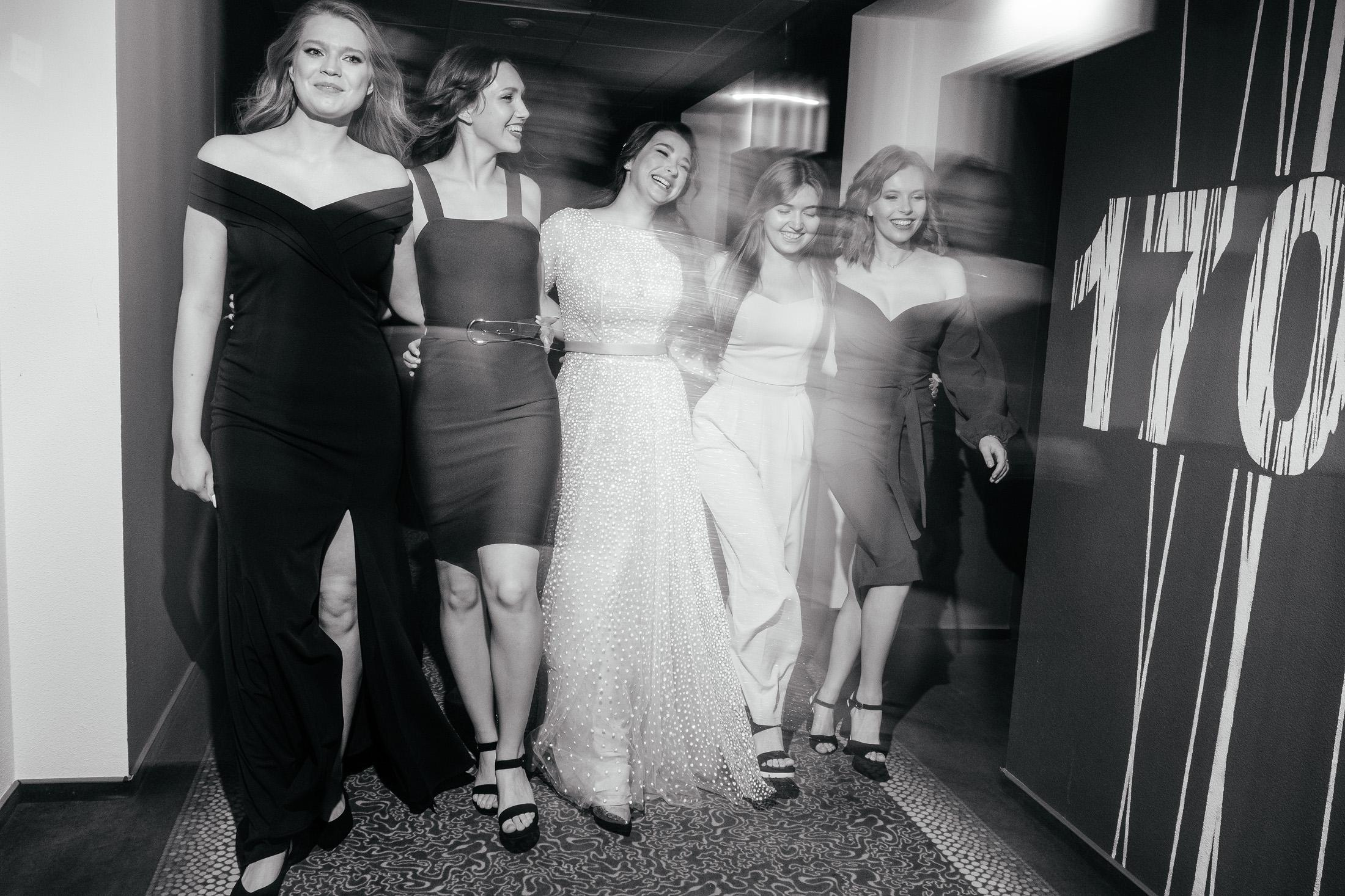 Саша и Маша. Фотограф для бизнеса Константин Брусницын в Екатеринбурге