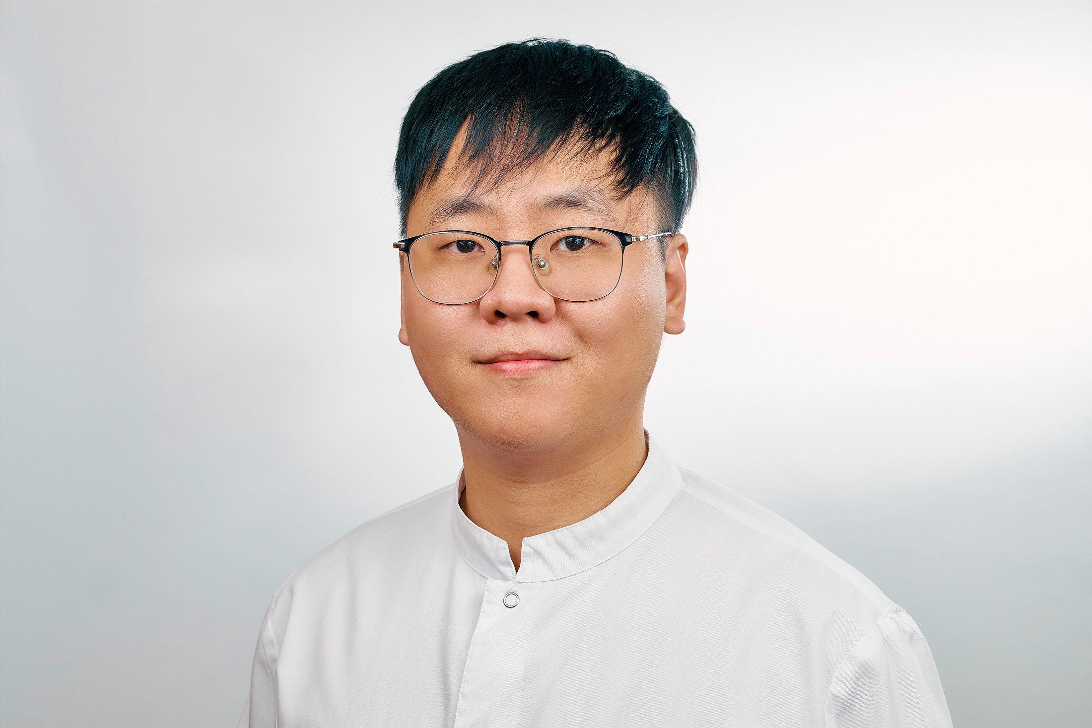 Портреты стоматология Лана. Фотограф для бизнеса Константин Брусницын в Екатеринбурге