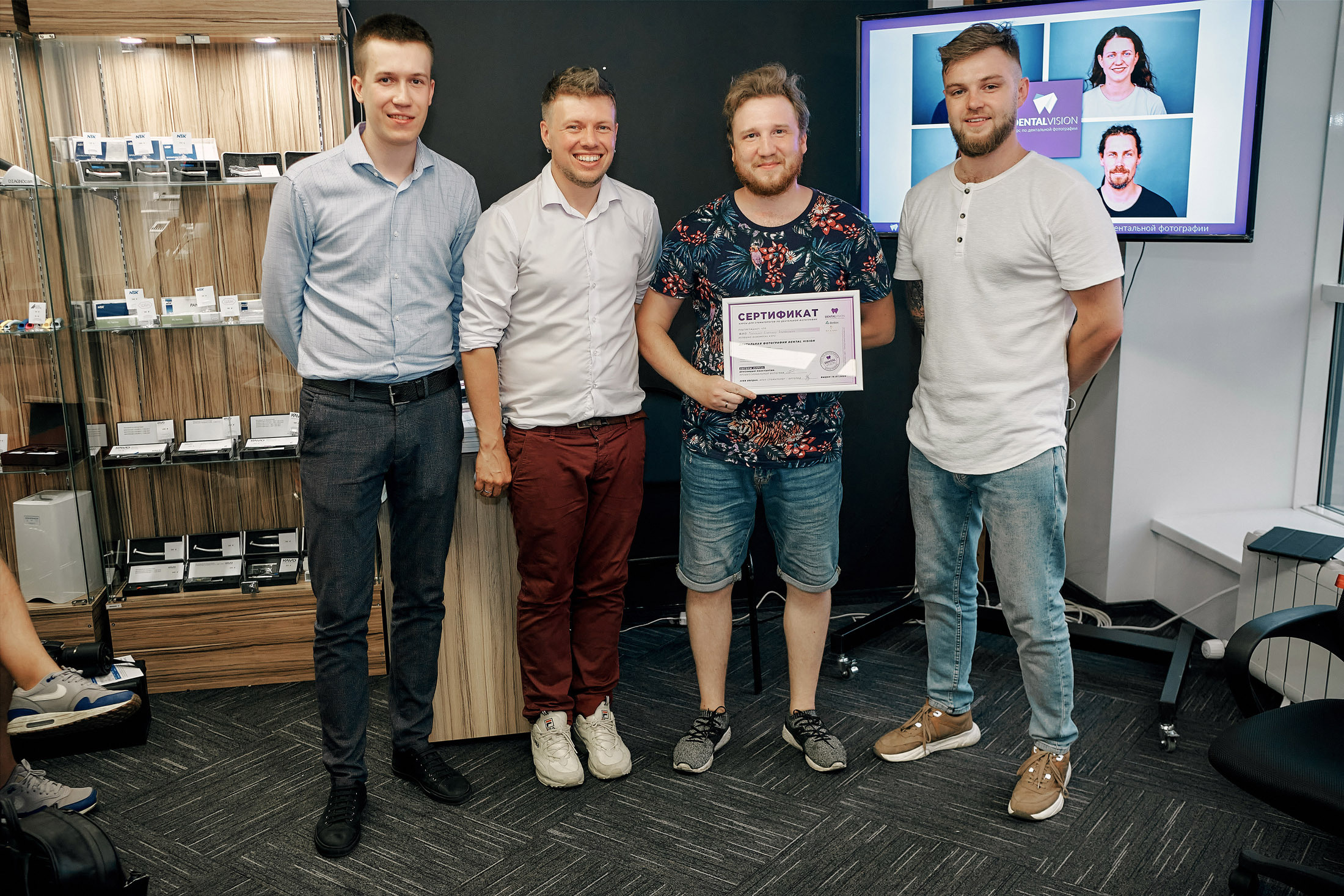 Мастер-класс по дентальной фотографии. Фотограф для бизнеса Константин Брусницын в Екатеринбурге