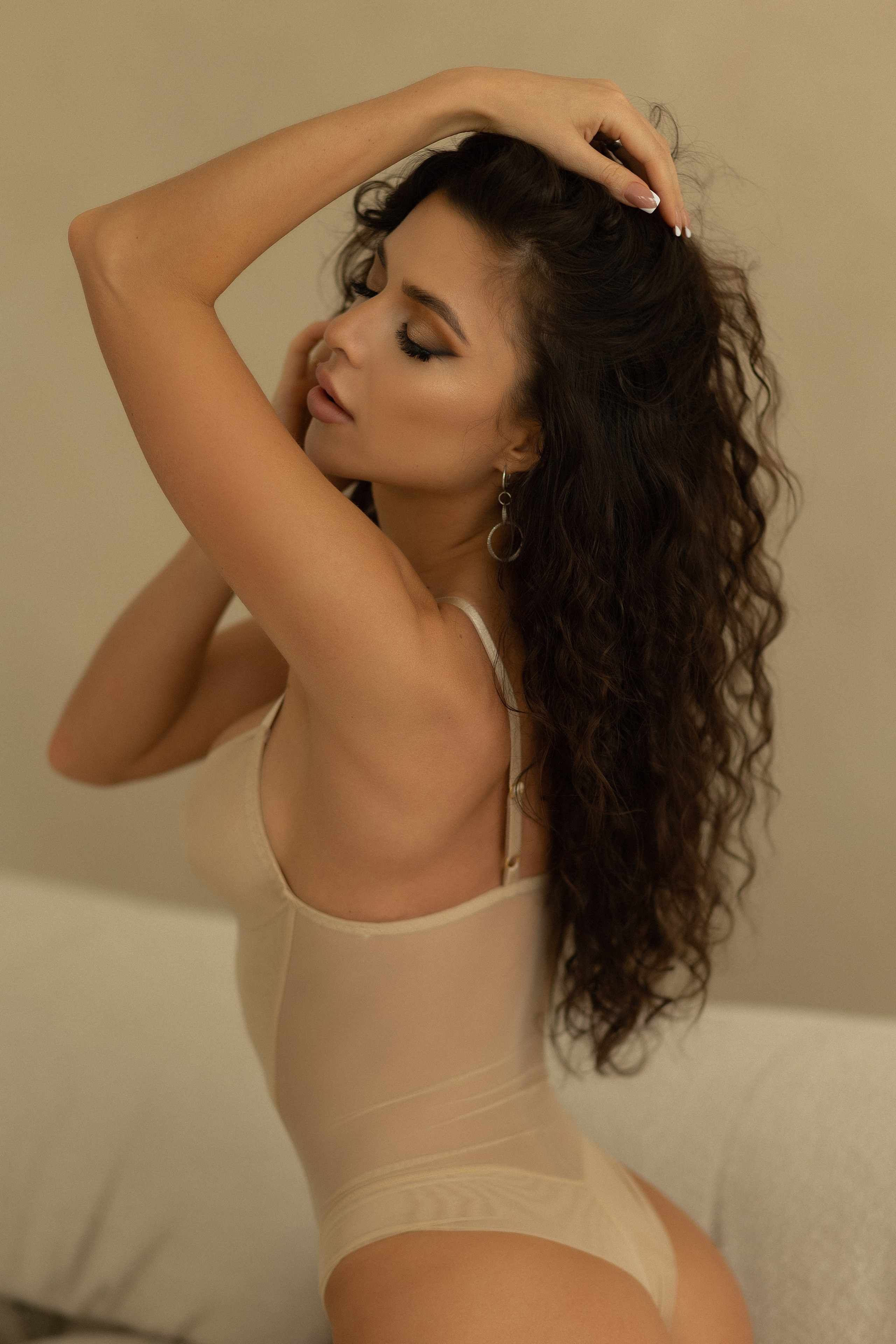 Дарья студия One Moment. Женский фотограф в Екатеринбурге Марина Логинова