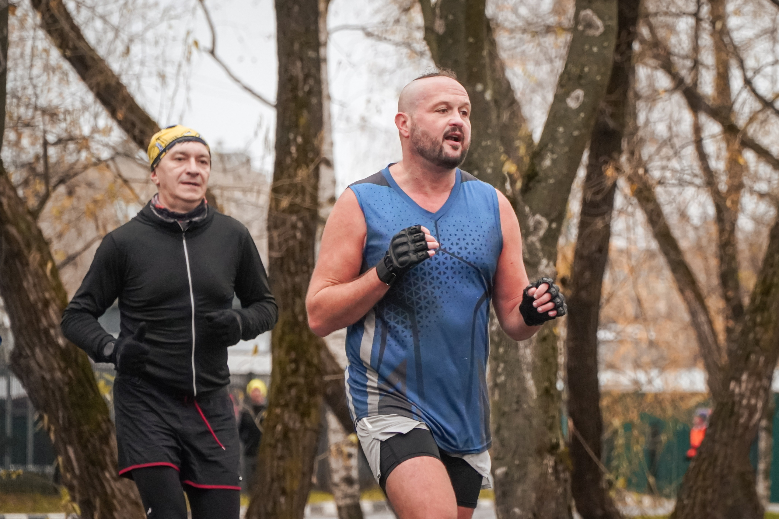 5 вёрст Реутов 16.11.2024. Роман Капилюшов. Бег. Фото. Видео. г. Люберцы