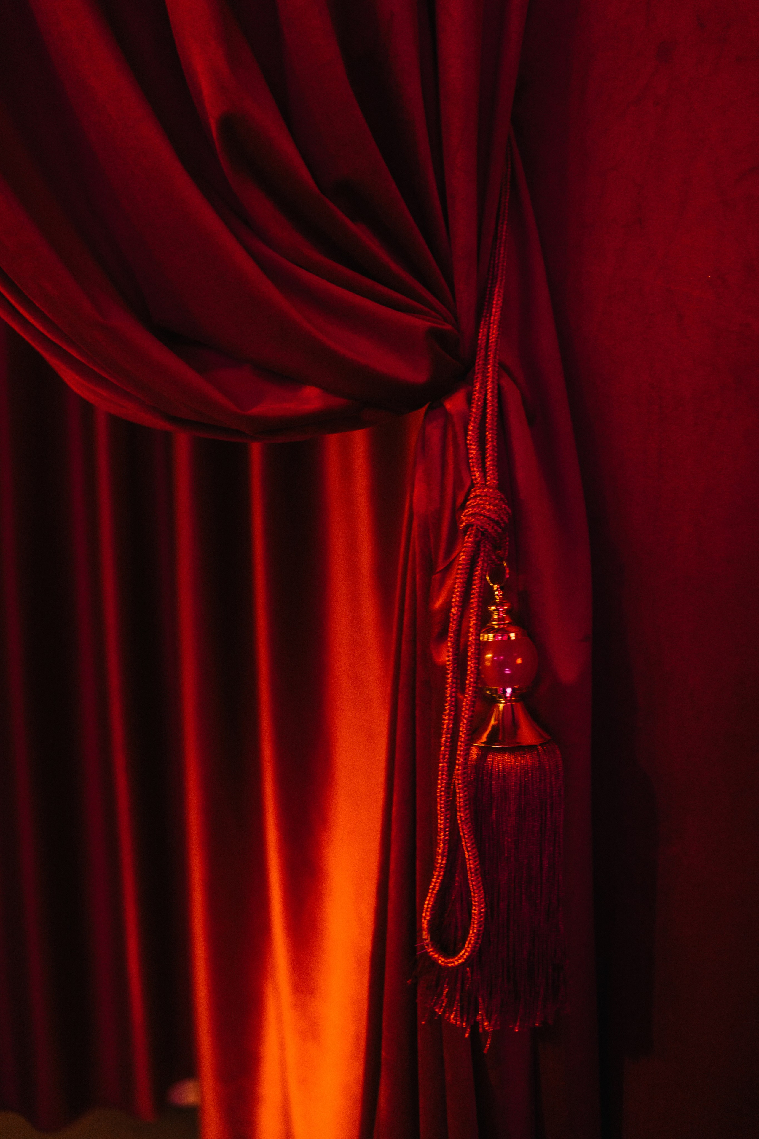 Открываю двери без ключа. Фотограф Евстигнеев Илья