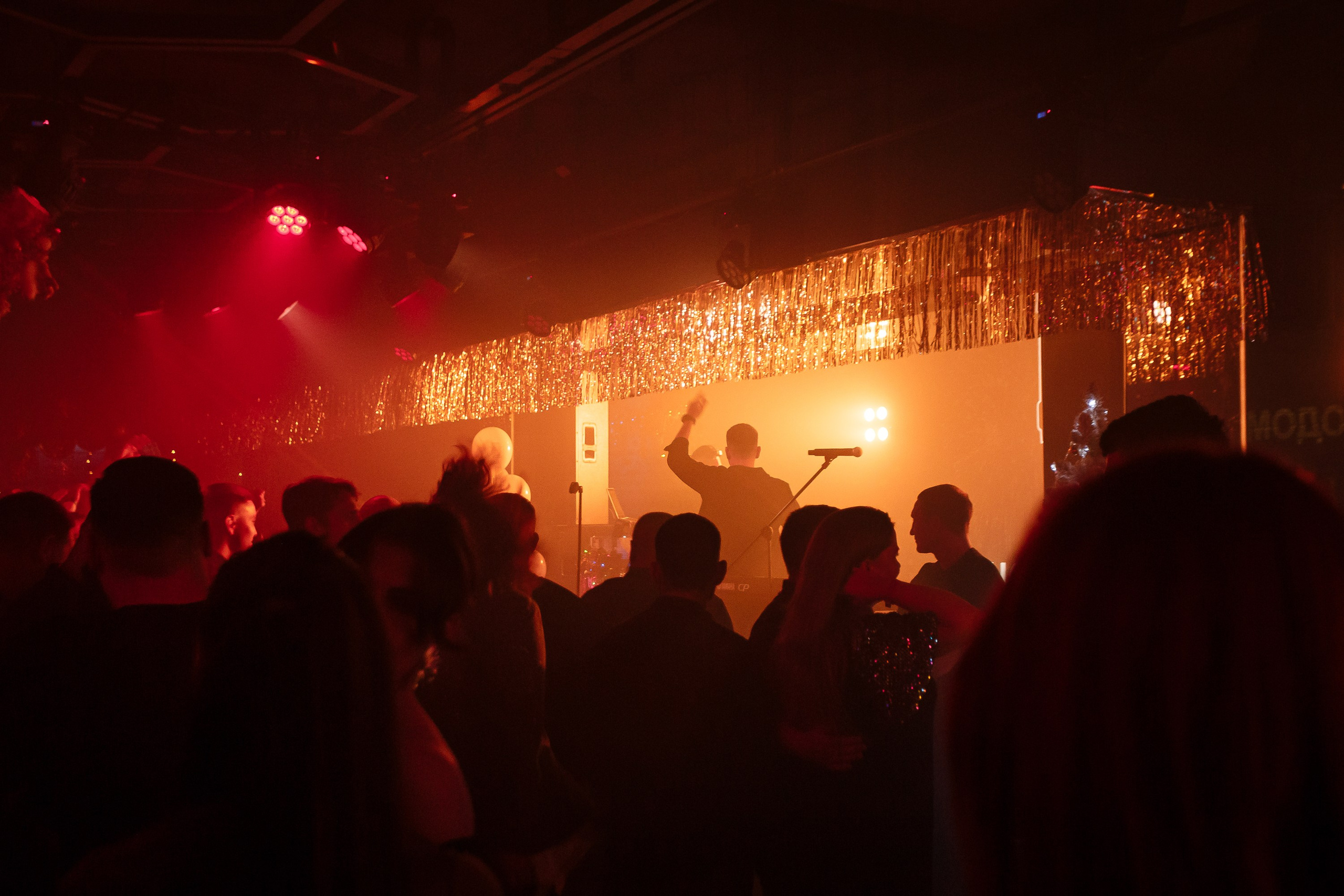 Новогодняя ночь_Santa Barbara_Симферополь_31.12.2024. Аминов Руслан | Фотограф