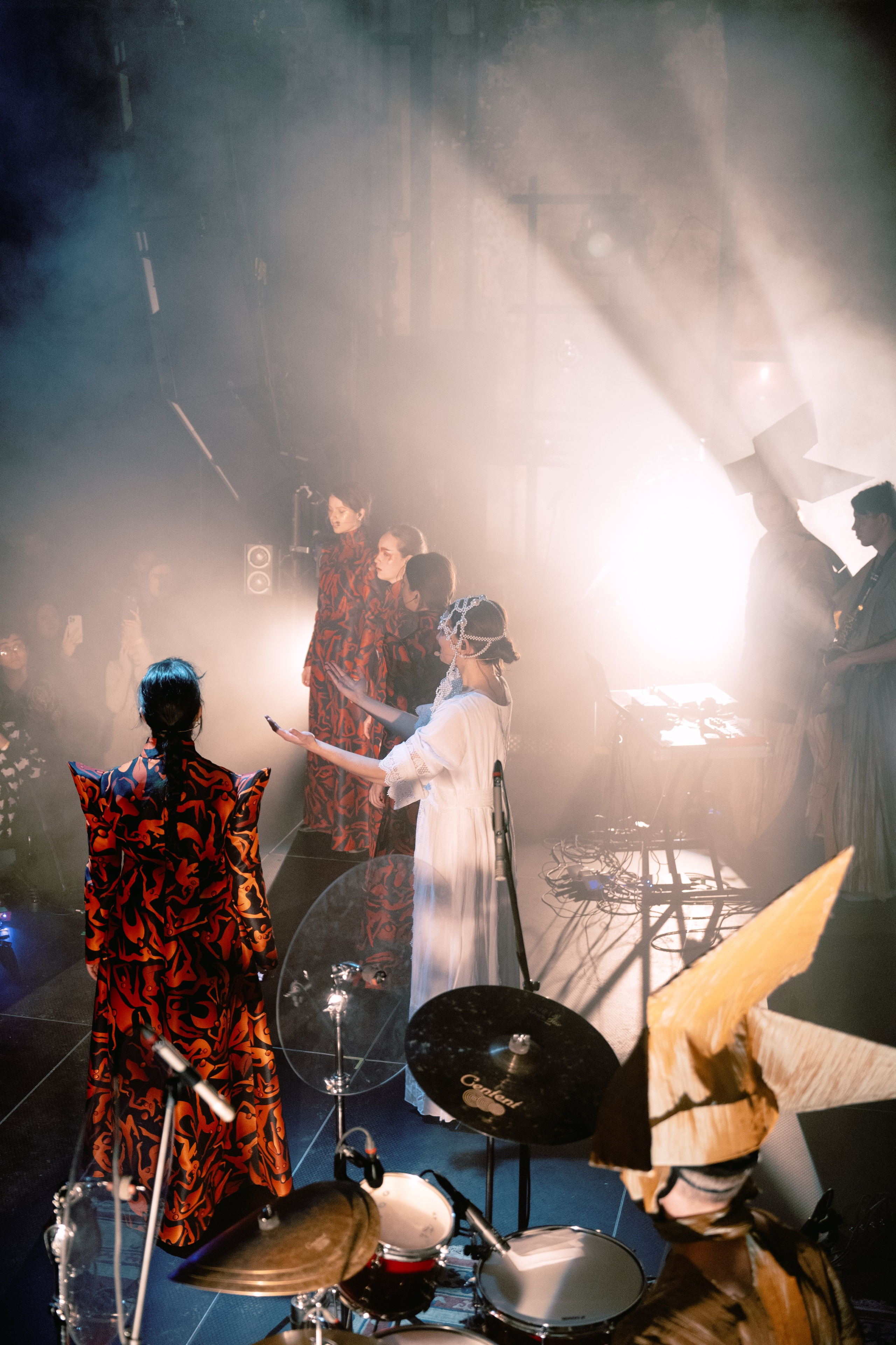 СЛОВО. Ансамбль «КОМОНЬ». @tomrus: Рустам Шагиморданов — фотограф