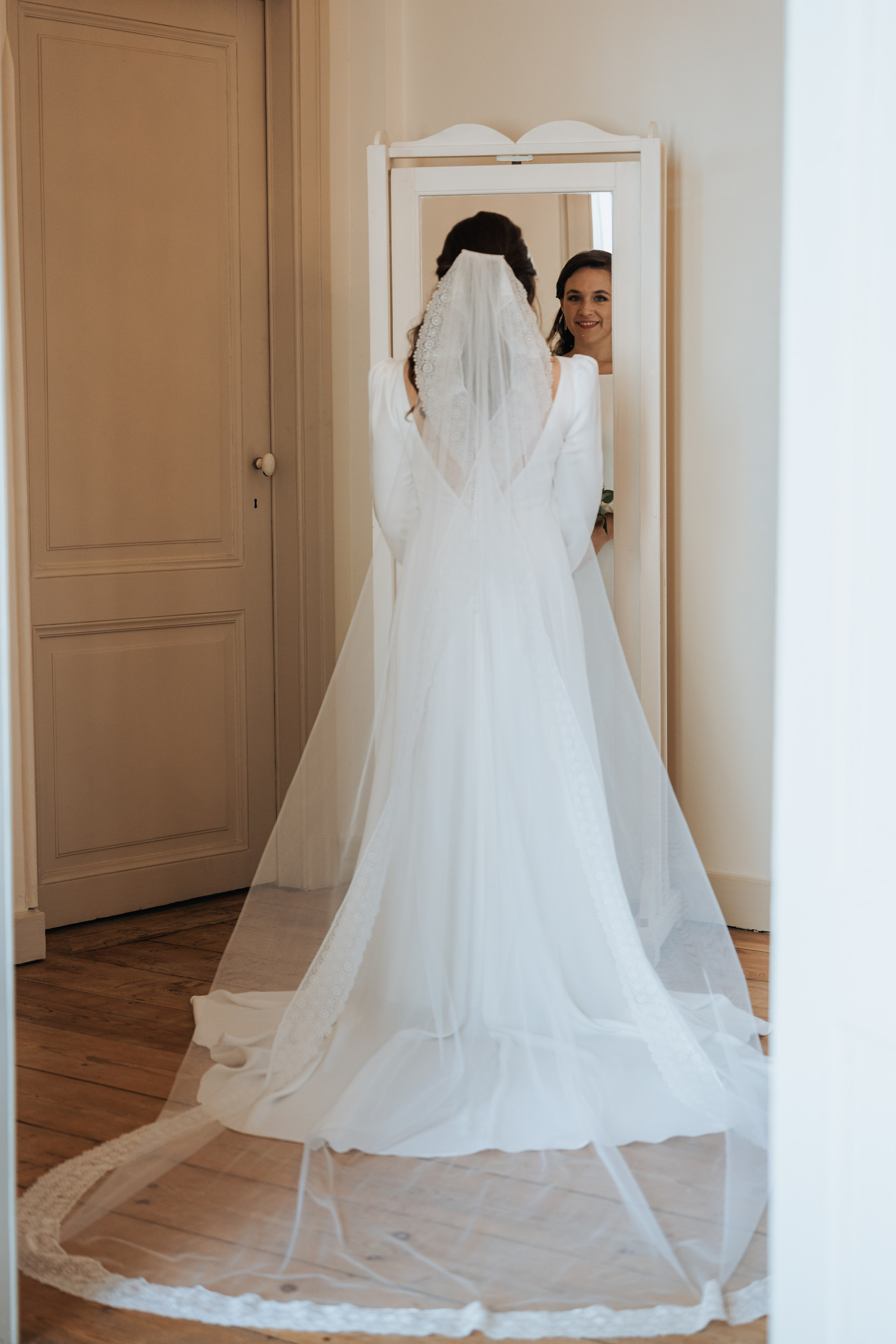 …Eternal devotion. Golden Moments Editing — We do Wedding’s Retouch and Video Editing