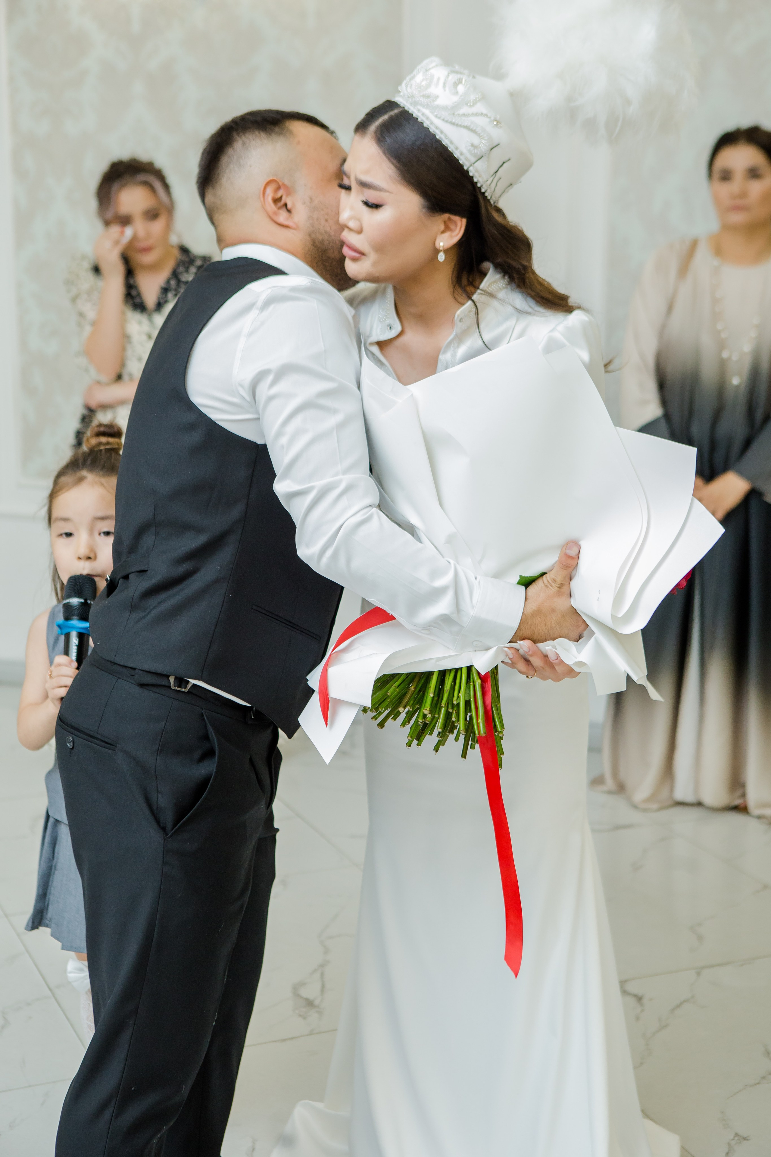 QYZ UZATU ZHADYRA. Свадебный и репортажный фотограф в Астане T.Yertay «Nomad media»