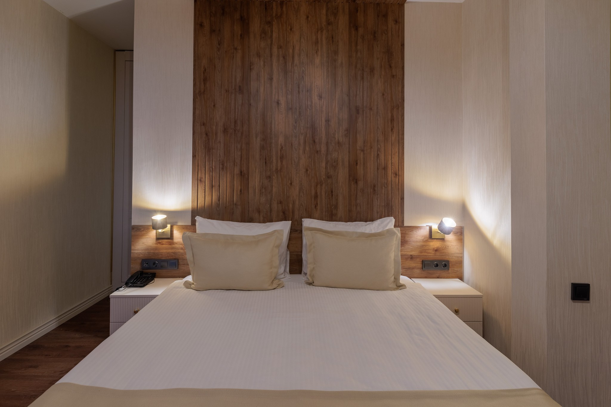 SKY TOWER (METRO CITY). Режиссёр, клипмейкер, фотограф — Андрей Охота