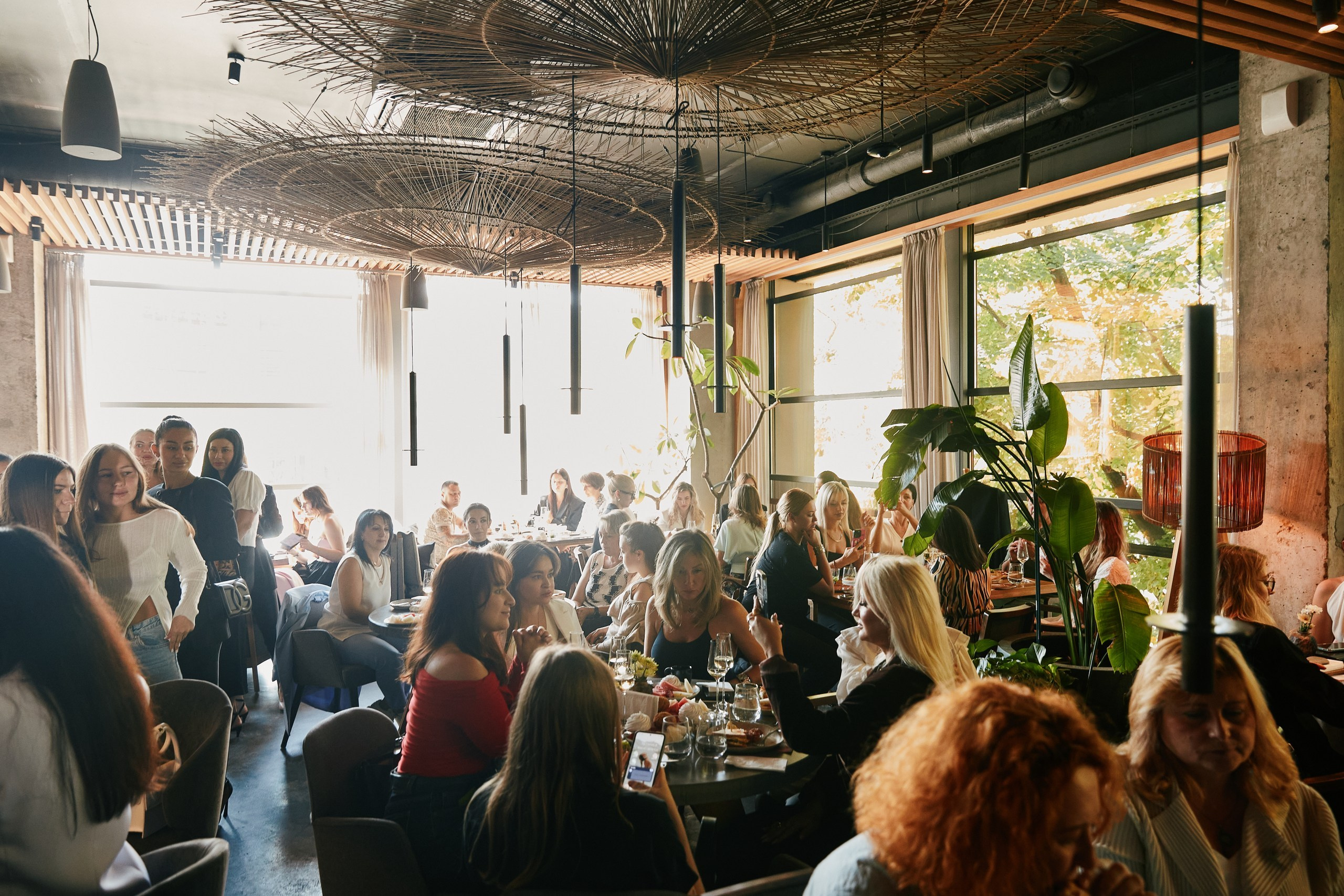 Сияющий завтрак. Ресторан Гусь 20.09. Свадебный репортажный фотограф краснодар максим дремов дрёмов фотосессия студия цена