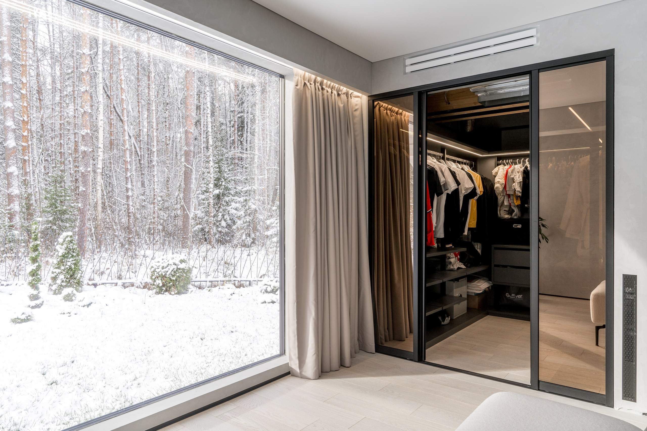 Реализация проекта индивидуального жилого дома в Московской области. Дизайнер интерьера в Дубне, Москве, Дмитрове