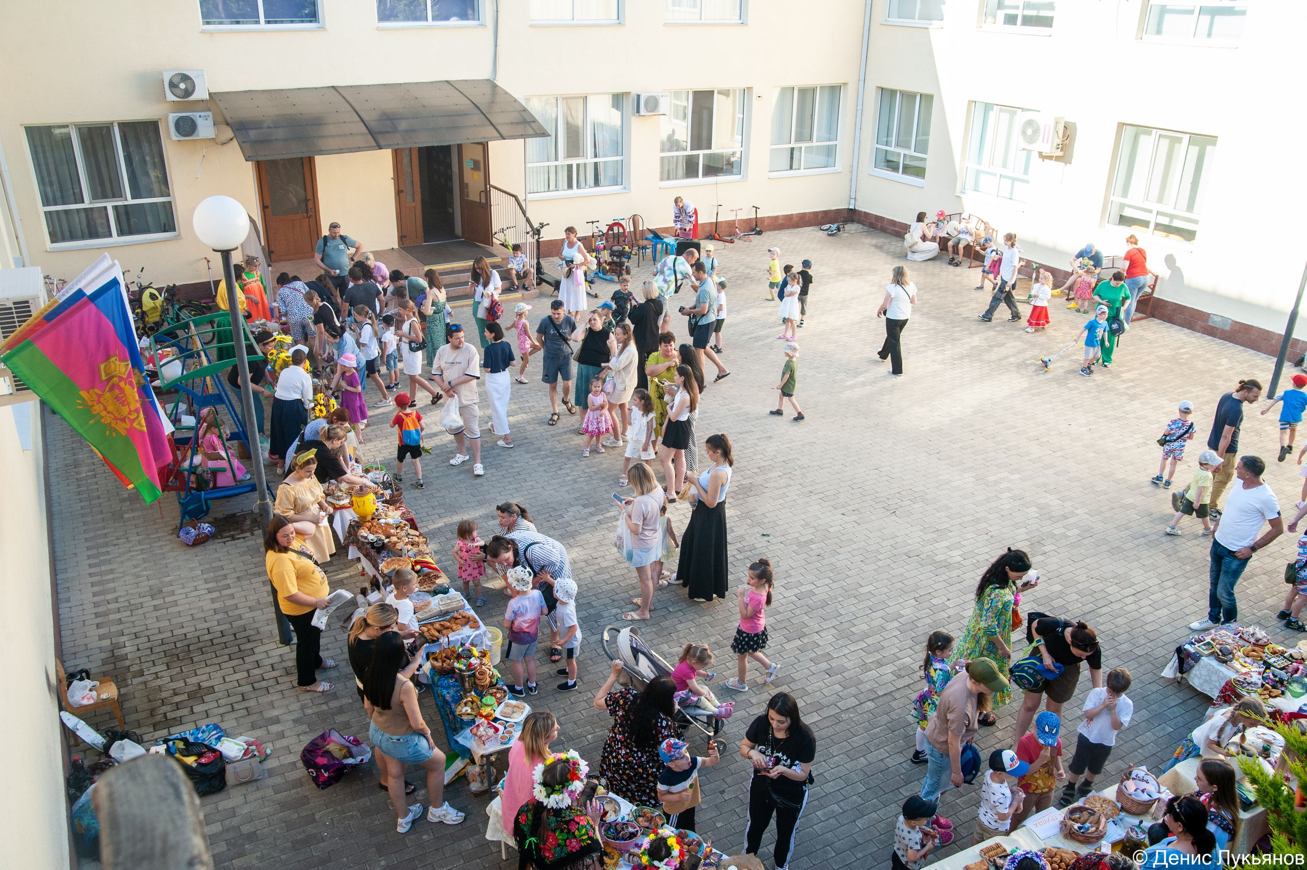 Ярмарка. Свадебный и семейный фотограф Денис Лукьянов в Краснодаре, Краснодарском крае и Республике Крым
