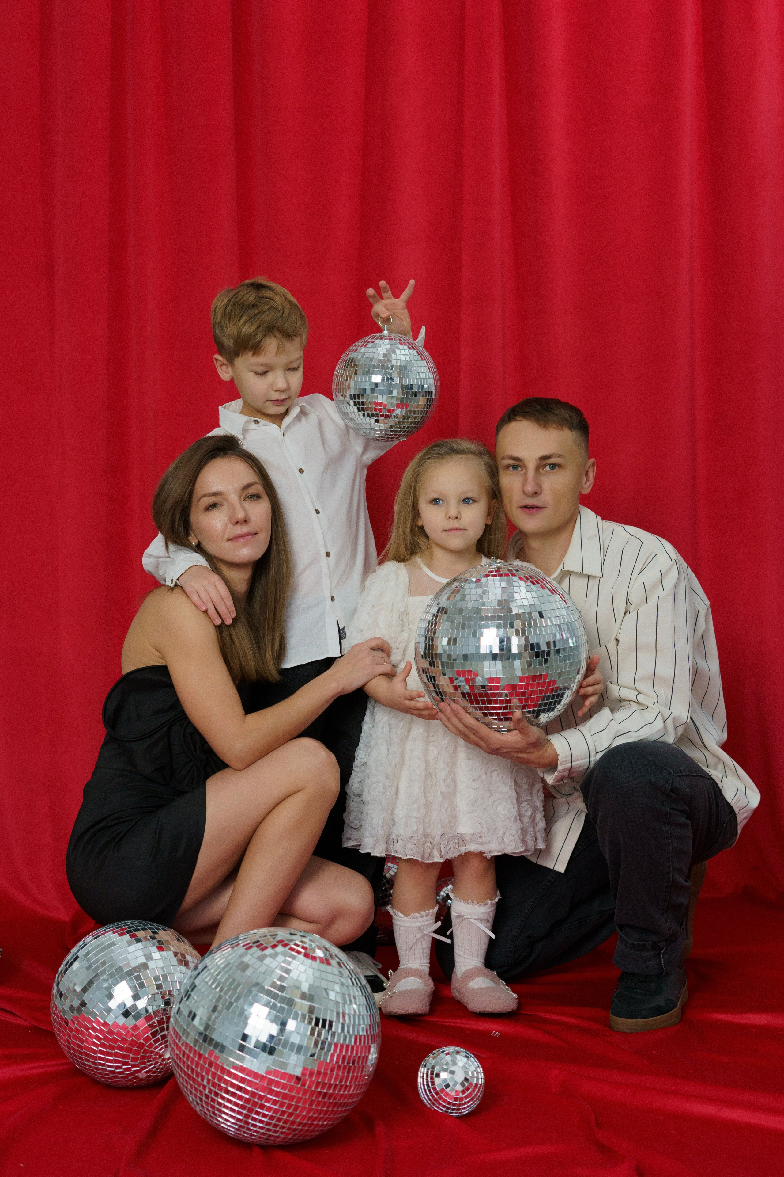 Наталья, Александр, Варя, Матвей,. Главная