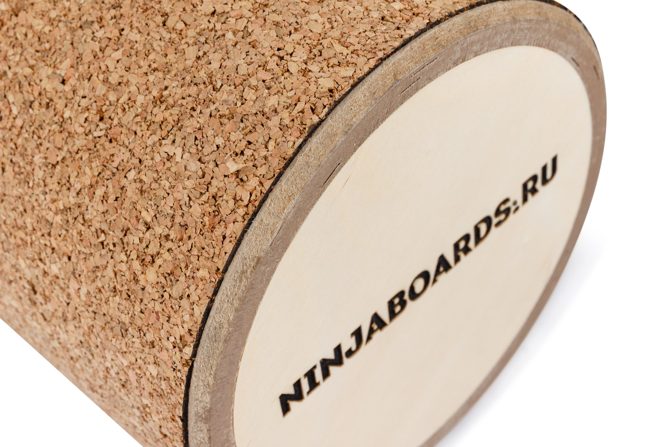 Предметный фотограф в Санкт-Петербурге. Студийная фотосессия для рекламы. Фото для маркетплейс. Профессиональный фотограф Сергей Пушкин. Фотосъёмка на белом фоне СПб. Фотограф обтравок. Фотосъемка для сайта и каталога. Фото спорттоваров. Балансборд.