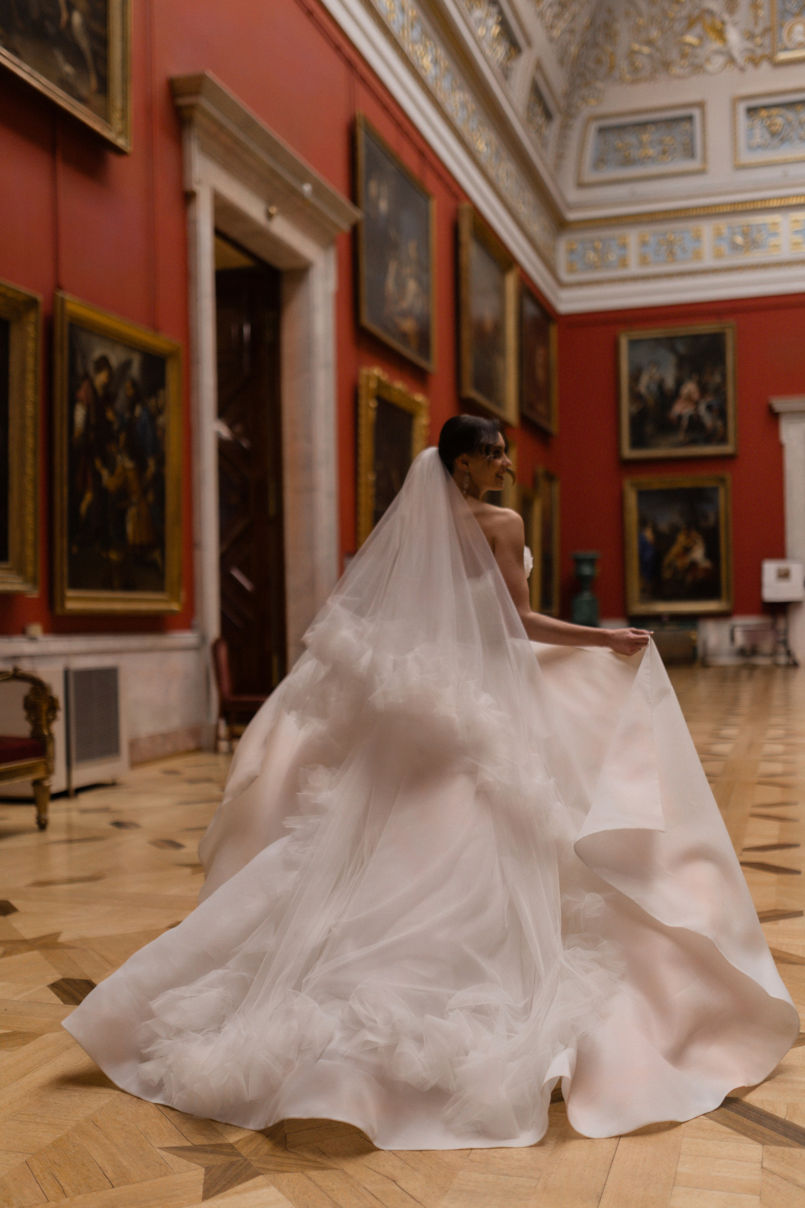 Алина+Роман Эрмитаж. Фотограф в Санкт-Петербурге