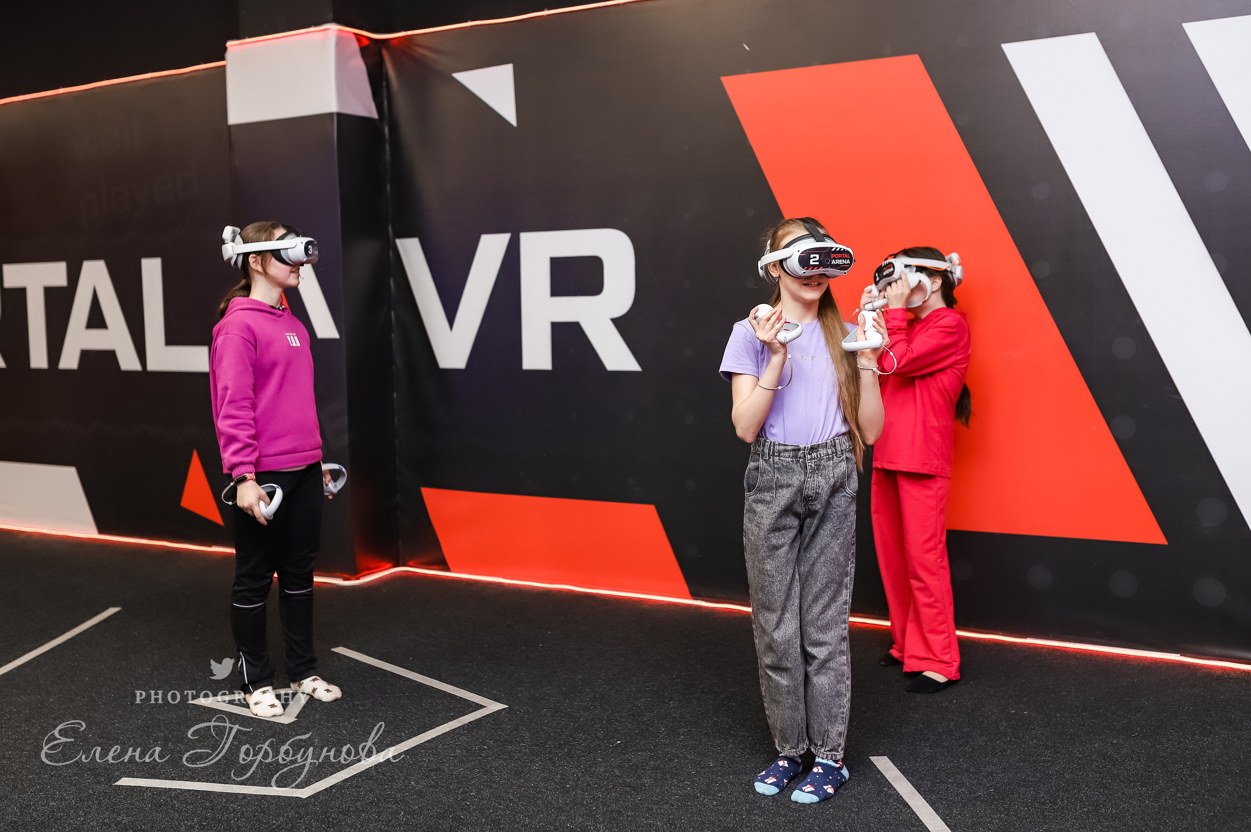 Репортаж в виртуальной реальности. Май 2024. Фотограф Пермь. Свадьбы. Семья и дети, школа, д. сад. Фотокниги