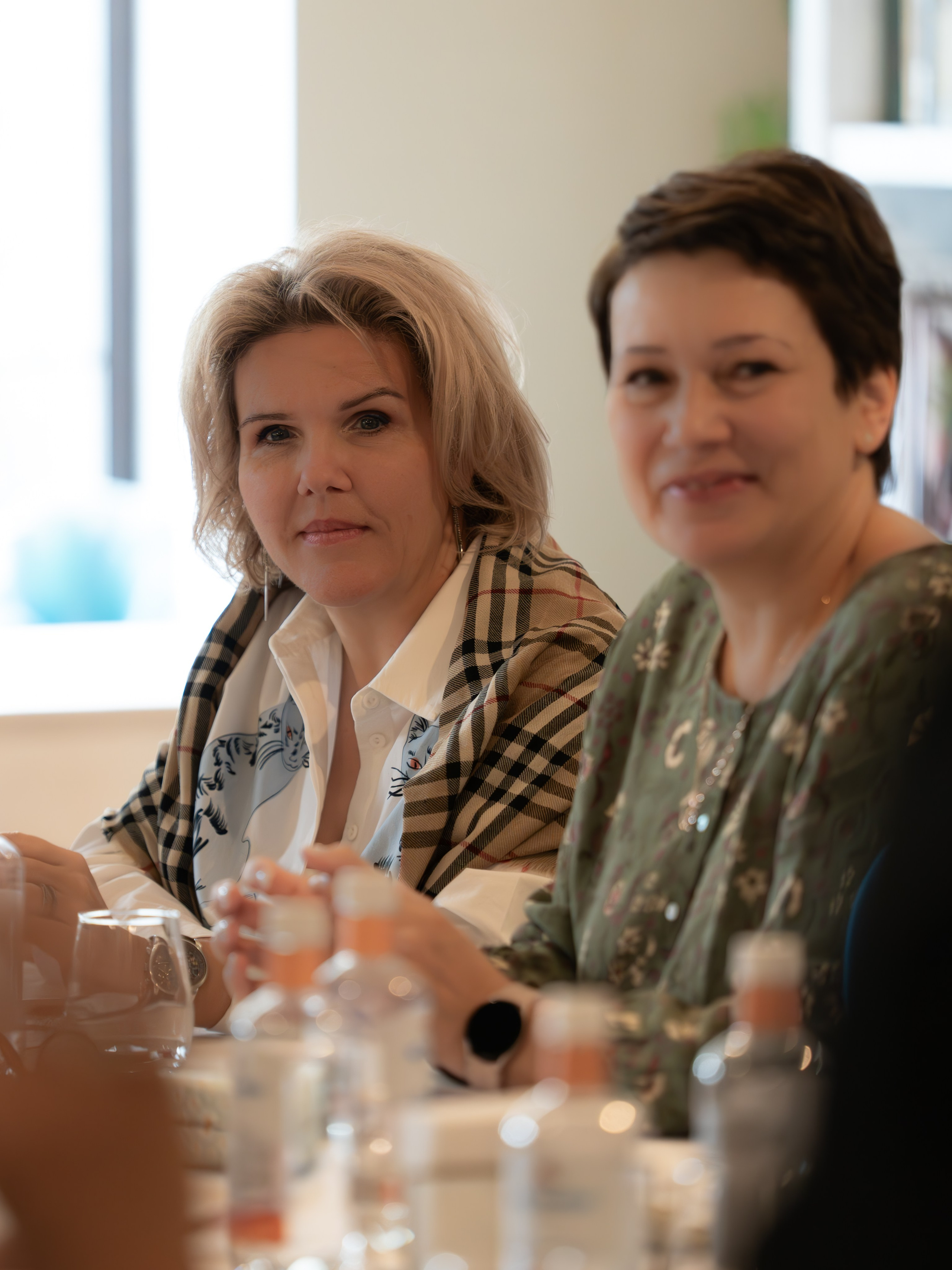 Литературная мастерская с Ольгой Шутовой в «Винотеррии». Репортажный фотограф в Красной Поляне и Сочи Павлюченко Екатерина