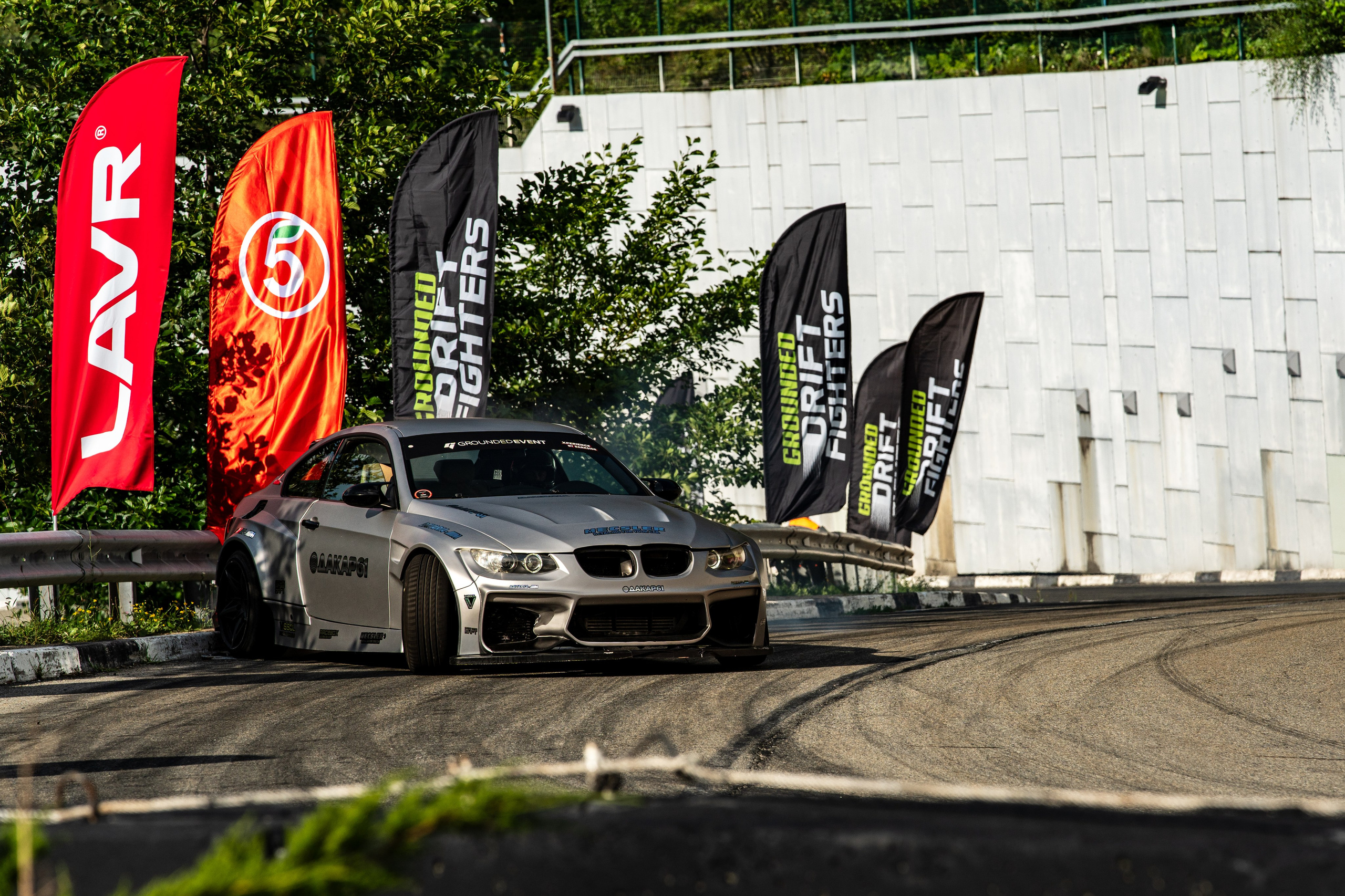 Автомобильные дрифт-гонки в рамках фестиваля Grounded 2024. Репортажный фотограф в Красной Поляне и Сочи Павлюченко Екатерина