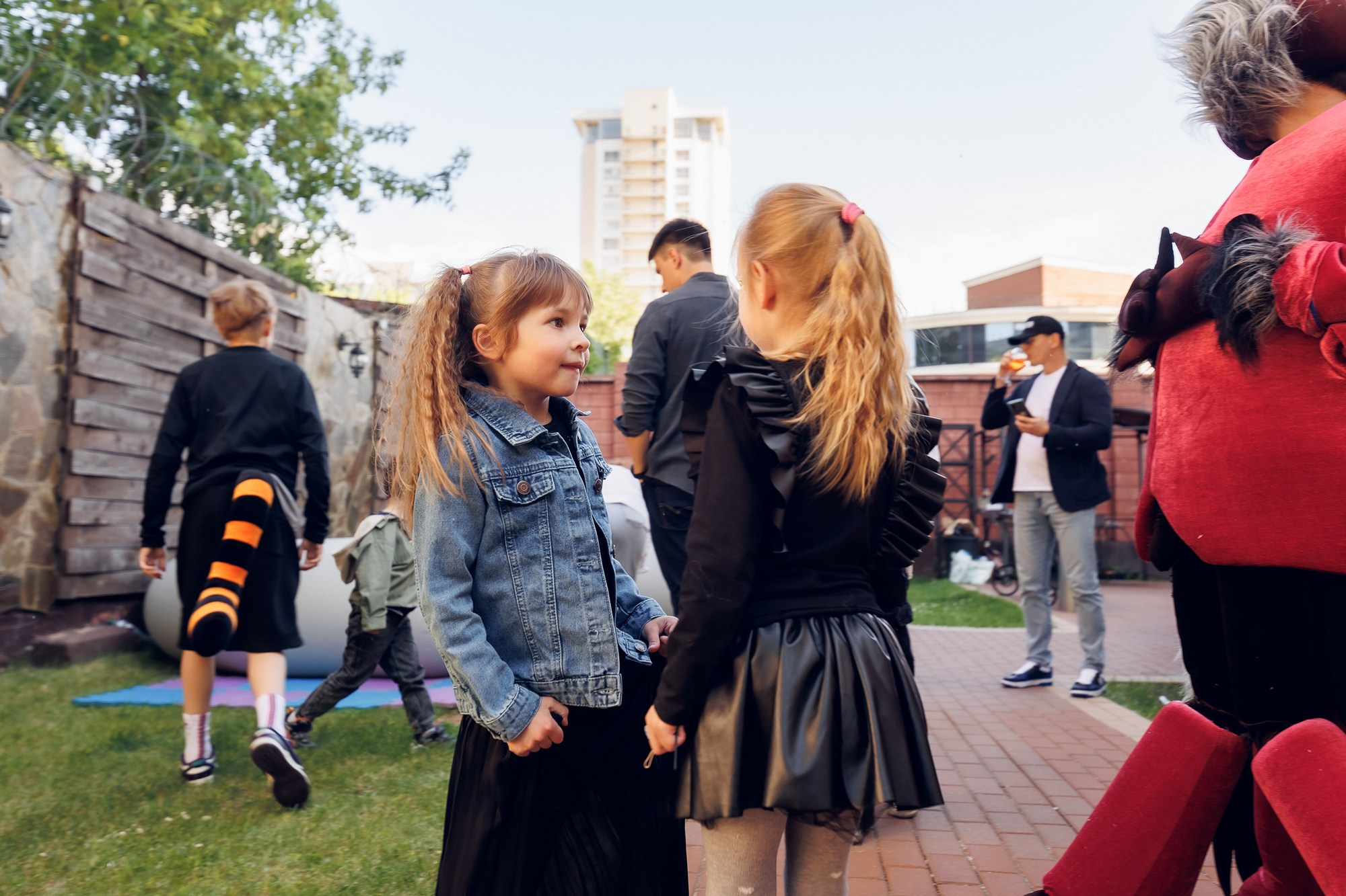 ДР В ЛОФТЕ. Свадебный и репортажный фотограф в Москве и Московской области