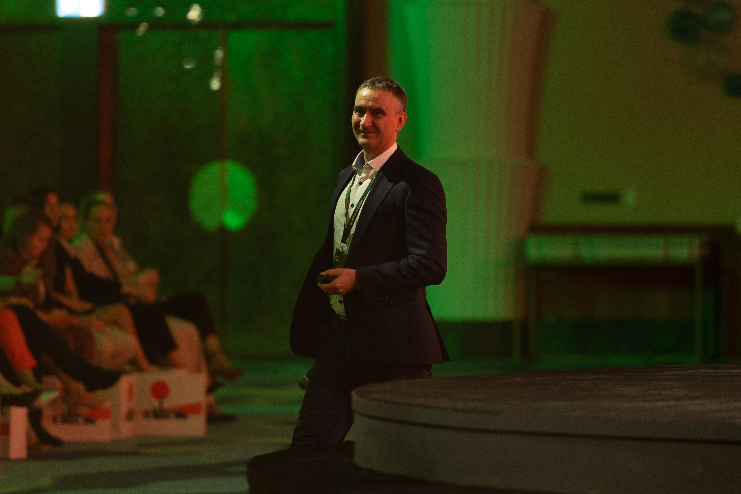 Точка Притяжения / Дубай. Фотограф Юлия Назарова