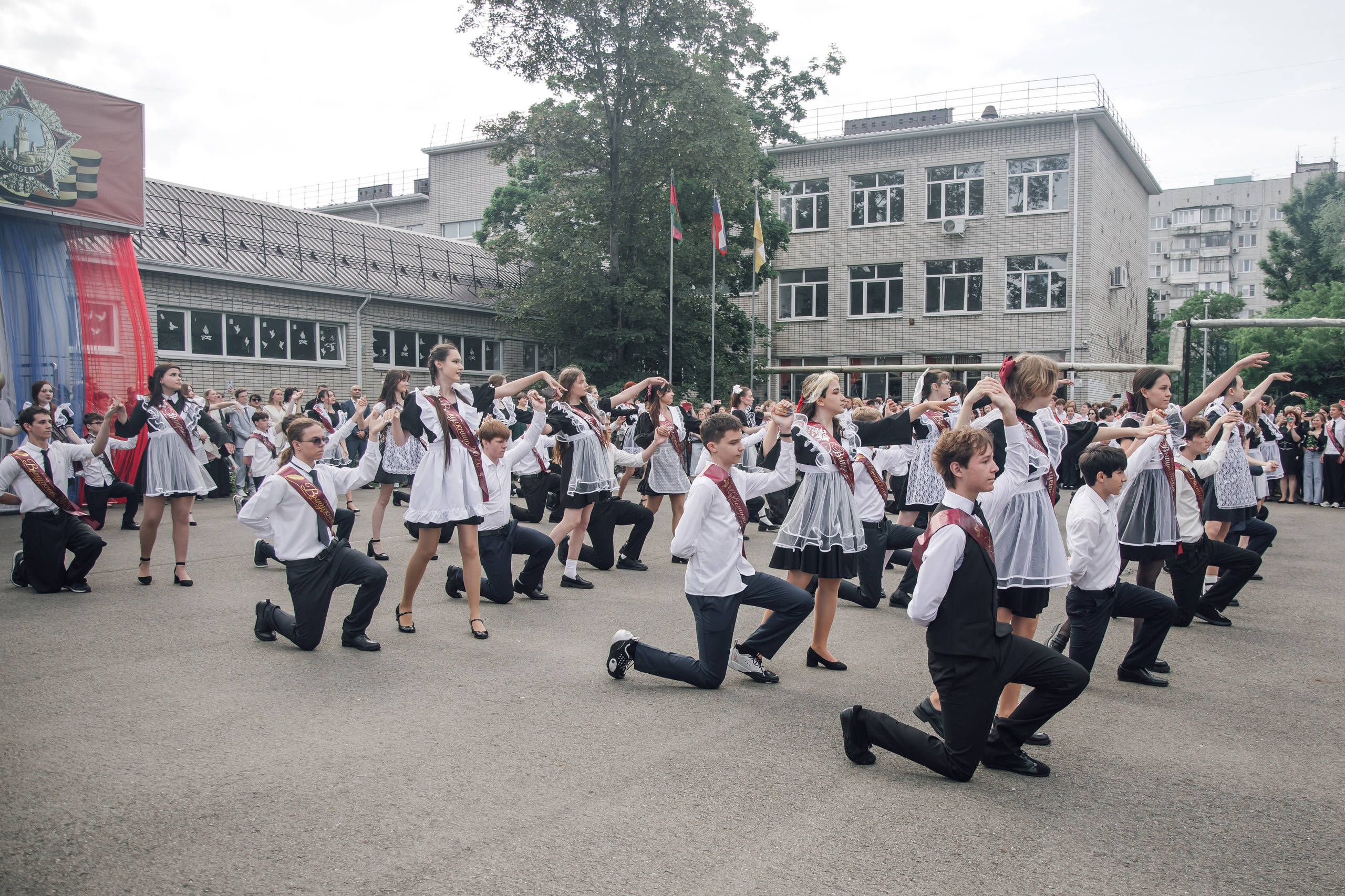 Последний звонок для 11 класса. Фотохудожник Наталия Кирсанова