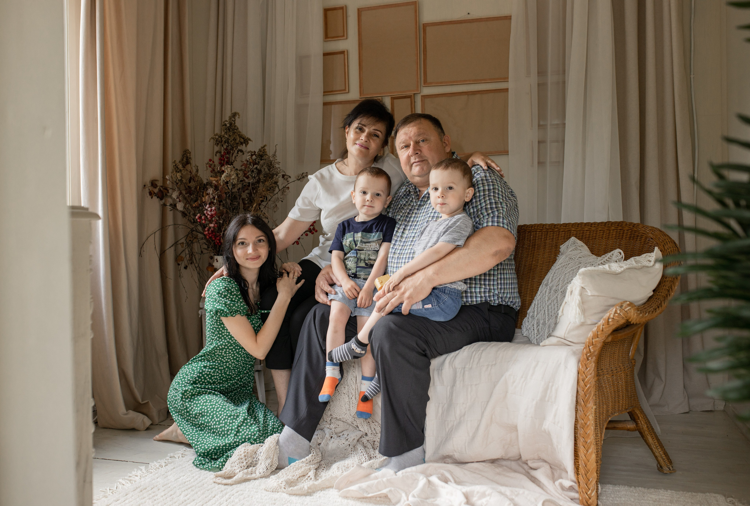 Семейная фотосессия на даче. Фотограф в Железнодорожном и Балашихе