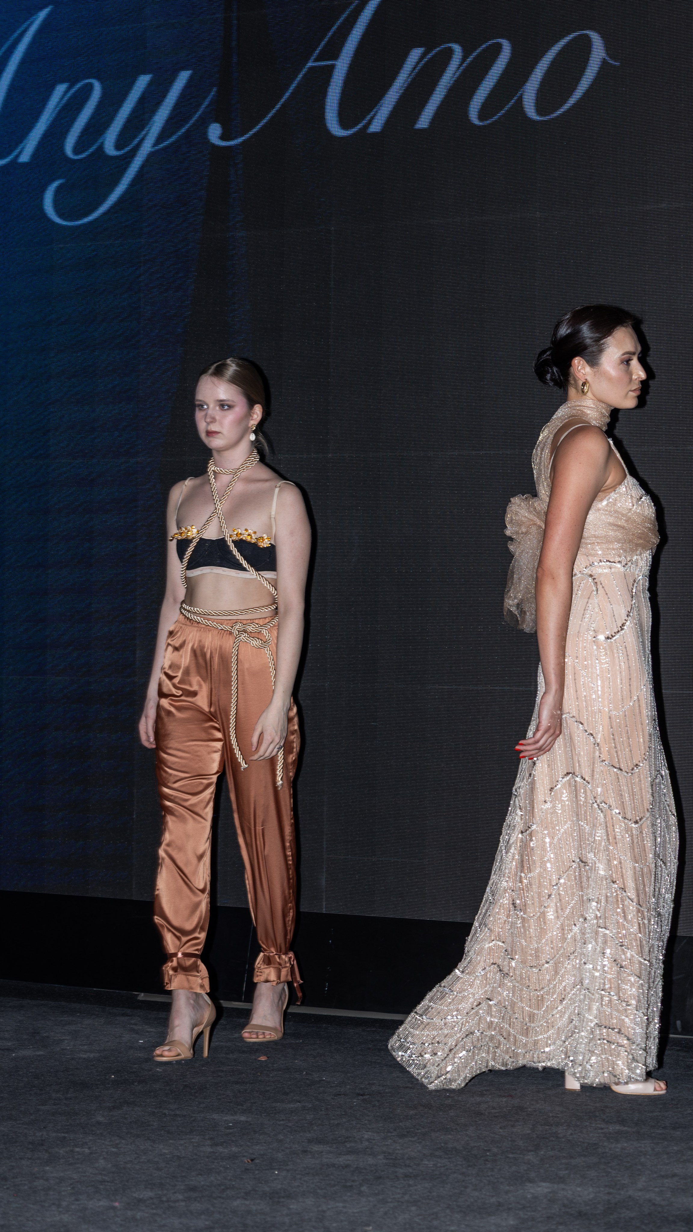 Модный показ Бренд AnyAmo на Модной волне. Студия фото, видеографии и мультимедийного дизайна в Москве Multi Frame Studio