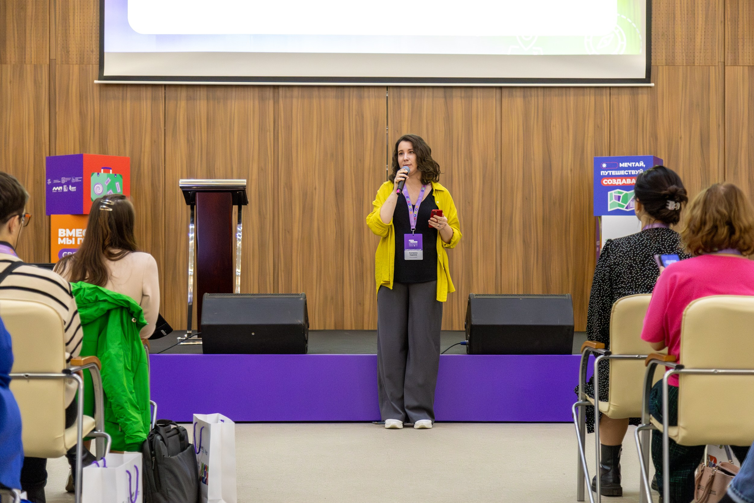 Всероссийский конкурс Проводники смыслов. Репортажный и портретный фотограф в Владивостоке
