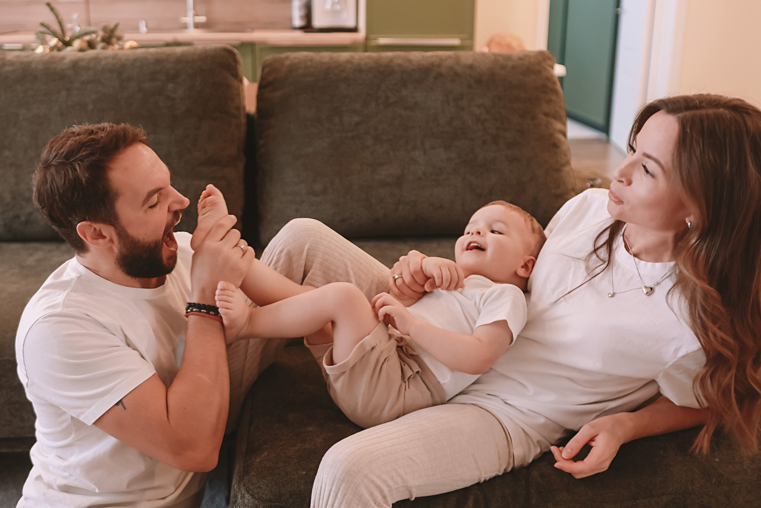 «чтобы было что вспомнить». Семейный фотограф Тюмень, фотограф на роды Салмина Мария