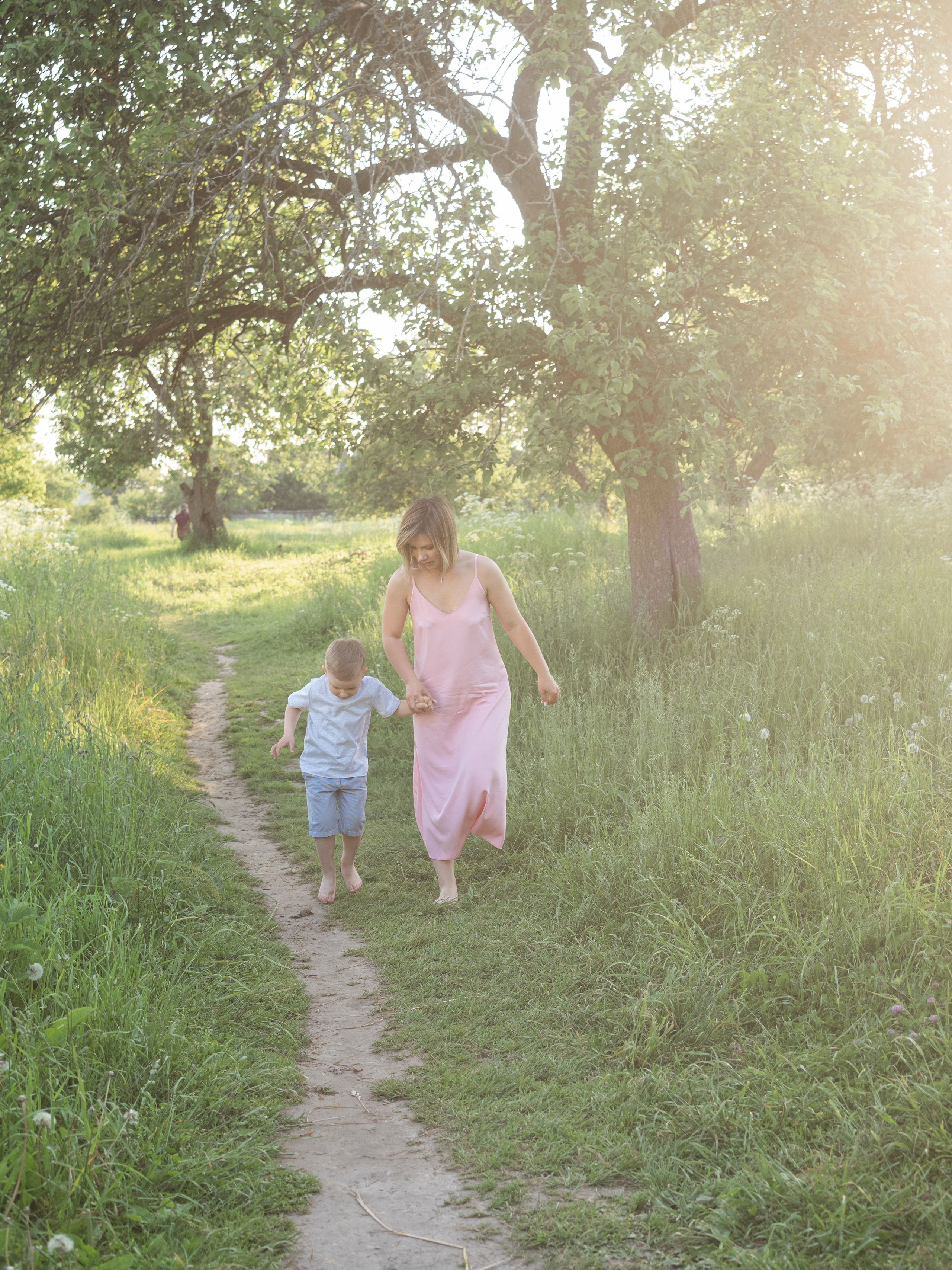 Алена с сыном. Свадебный и репортажный фотограф Элина Козырьянова