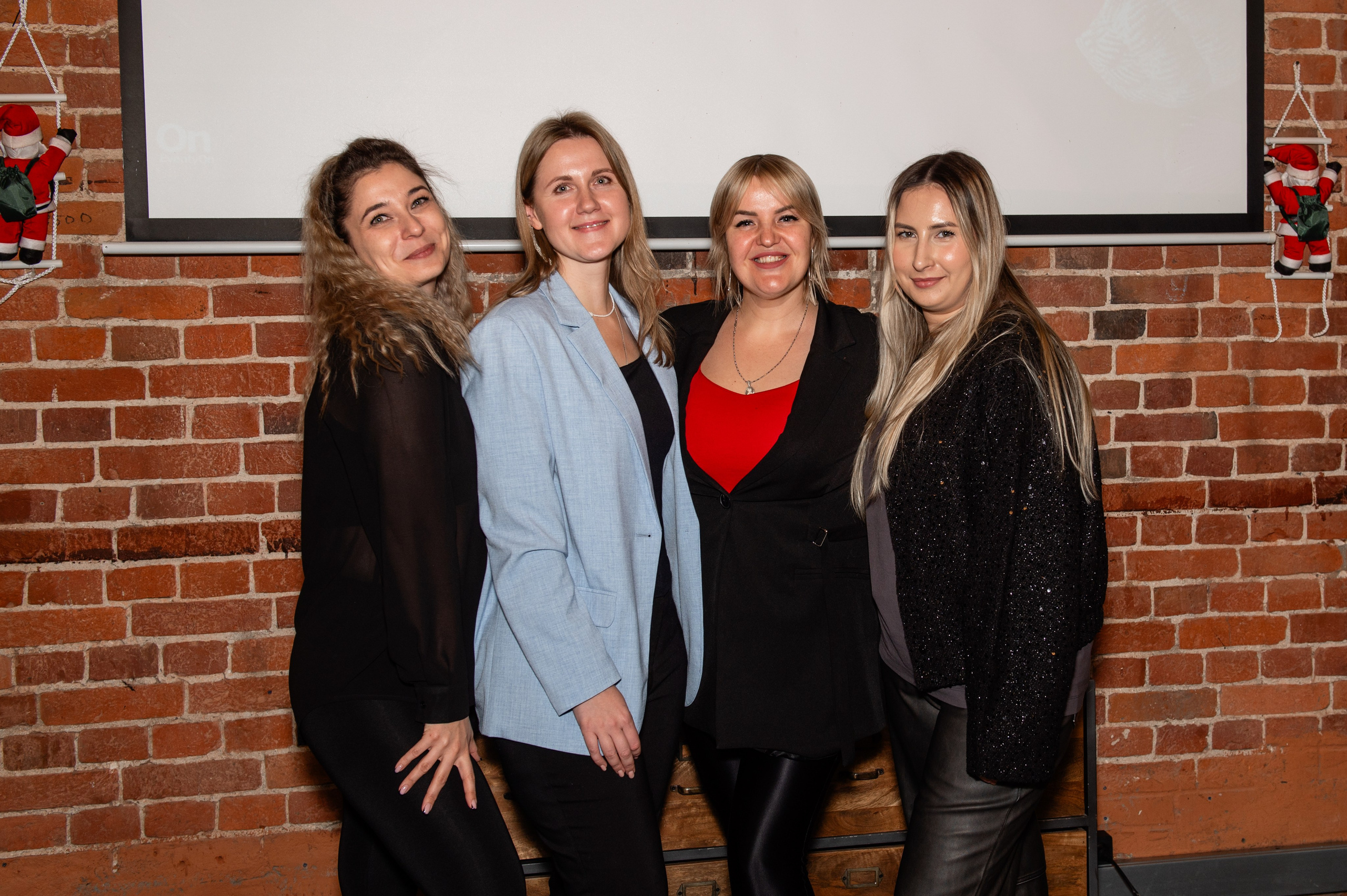 Корпорат Yapay. Профессиональный фотограф в Москве Александра Харламова