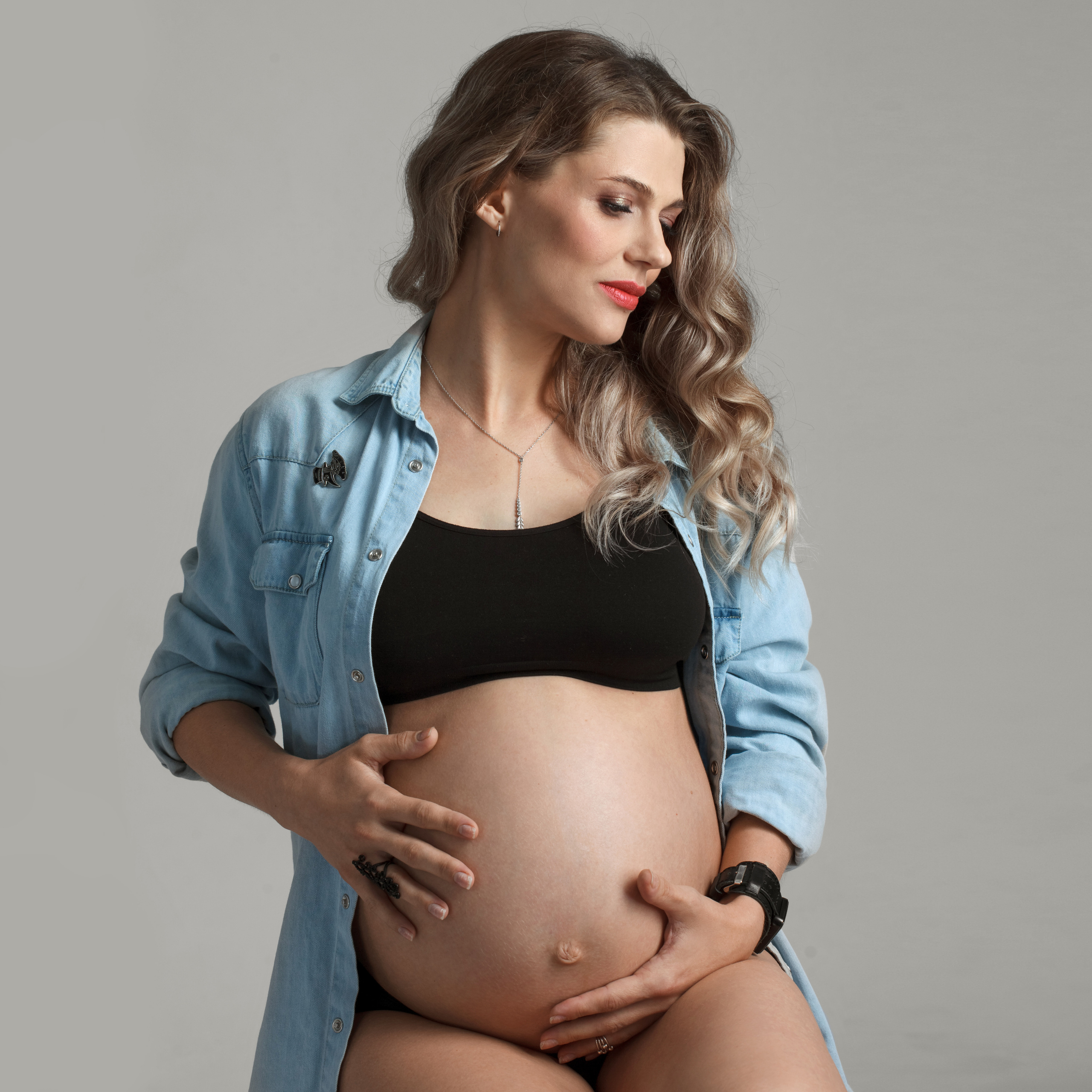 Фотосъемка беременных. Фотостудия «Gelios». Фотосессии в Калининграде