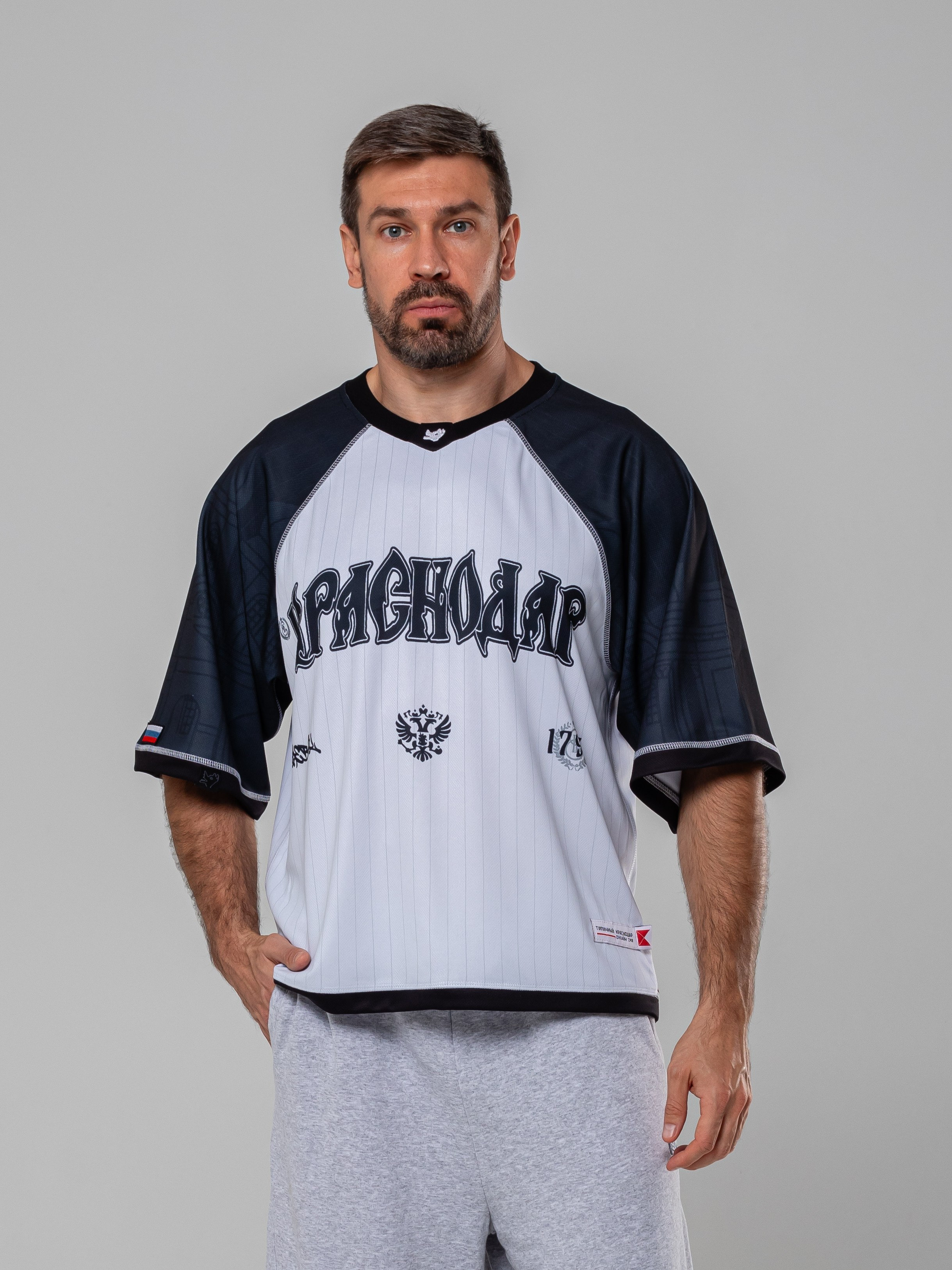 Худи и штаны. Фотограф в Краснодаре Арина Кудряшова