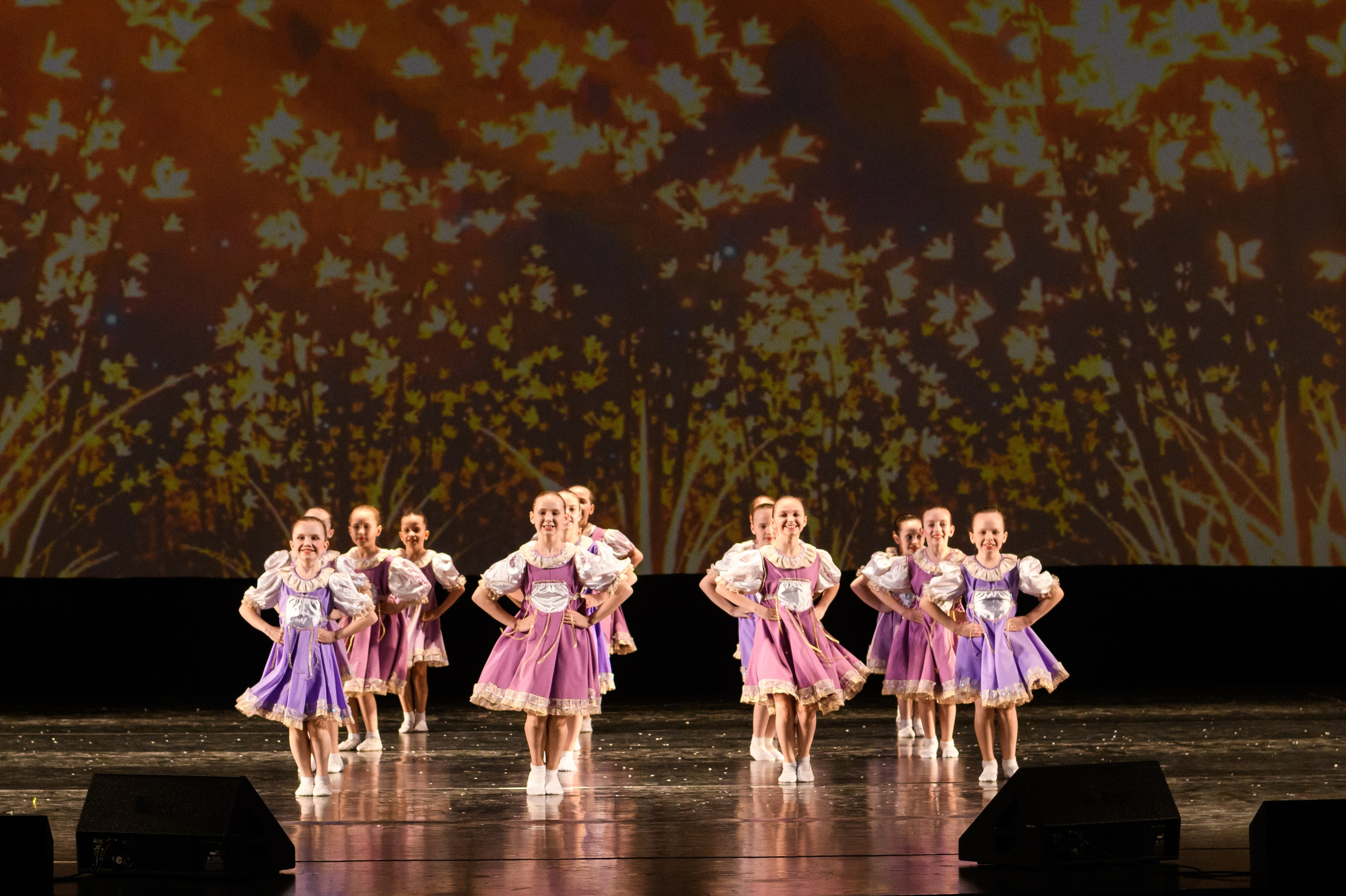 23 апреля, часть 2, БКЗ Октябрьский, г. Санкт-Петербург. Золотое яблочко