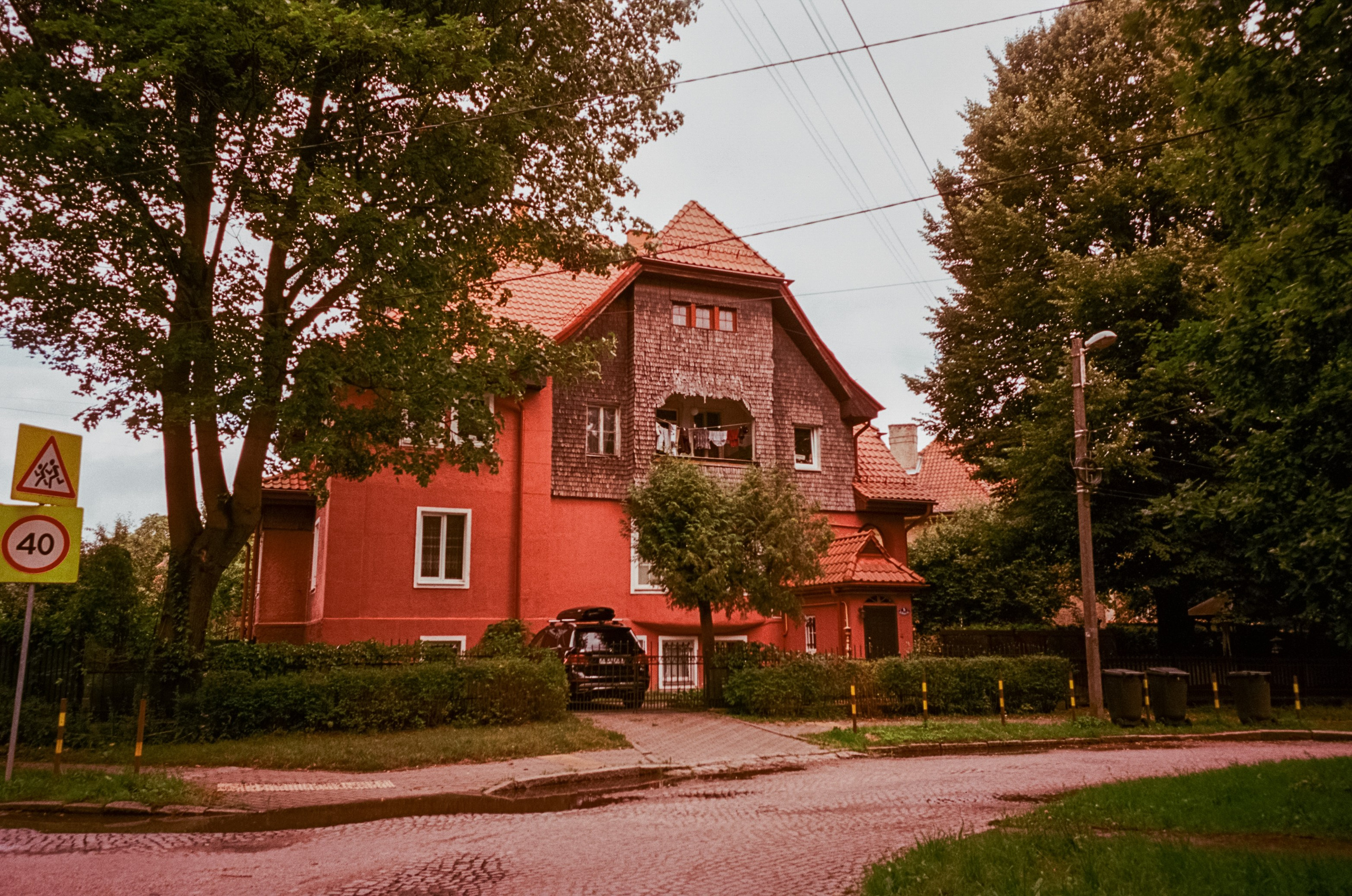 Калининград. Верхнее озеро, Safe Coffee и кафе Толстой. Фотограф-документалист Мария Осокина