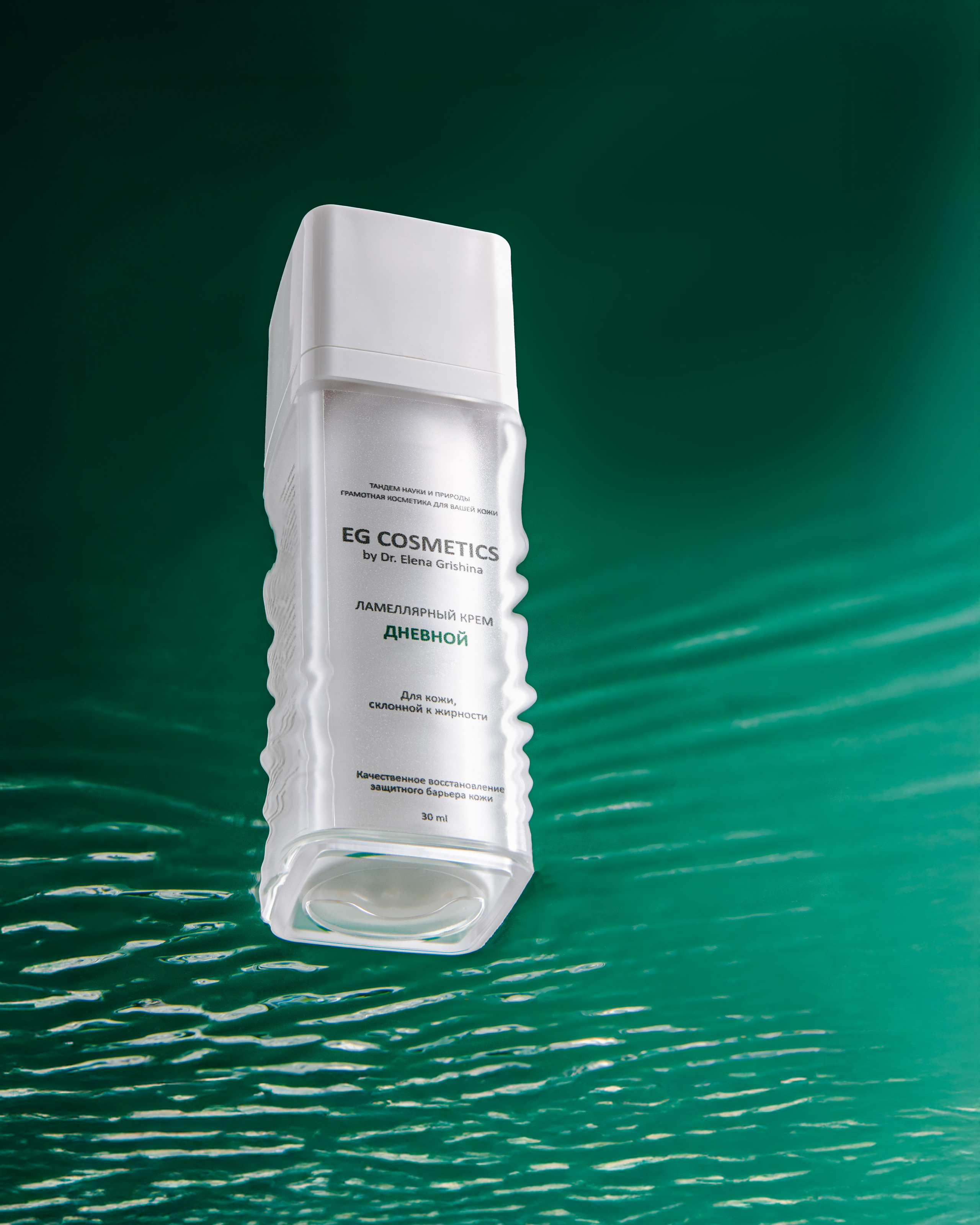 КОСМЕТИКА И ПАРФЮМ. Полина Гришина предметный фотограф, Москва. Полина Гришина предметный фотограф, Москва