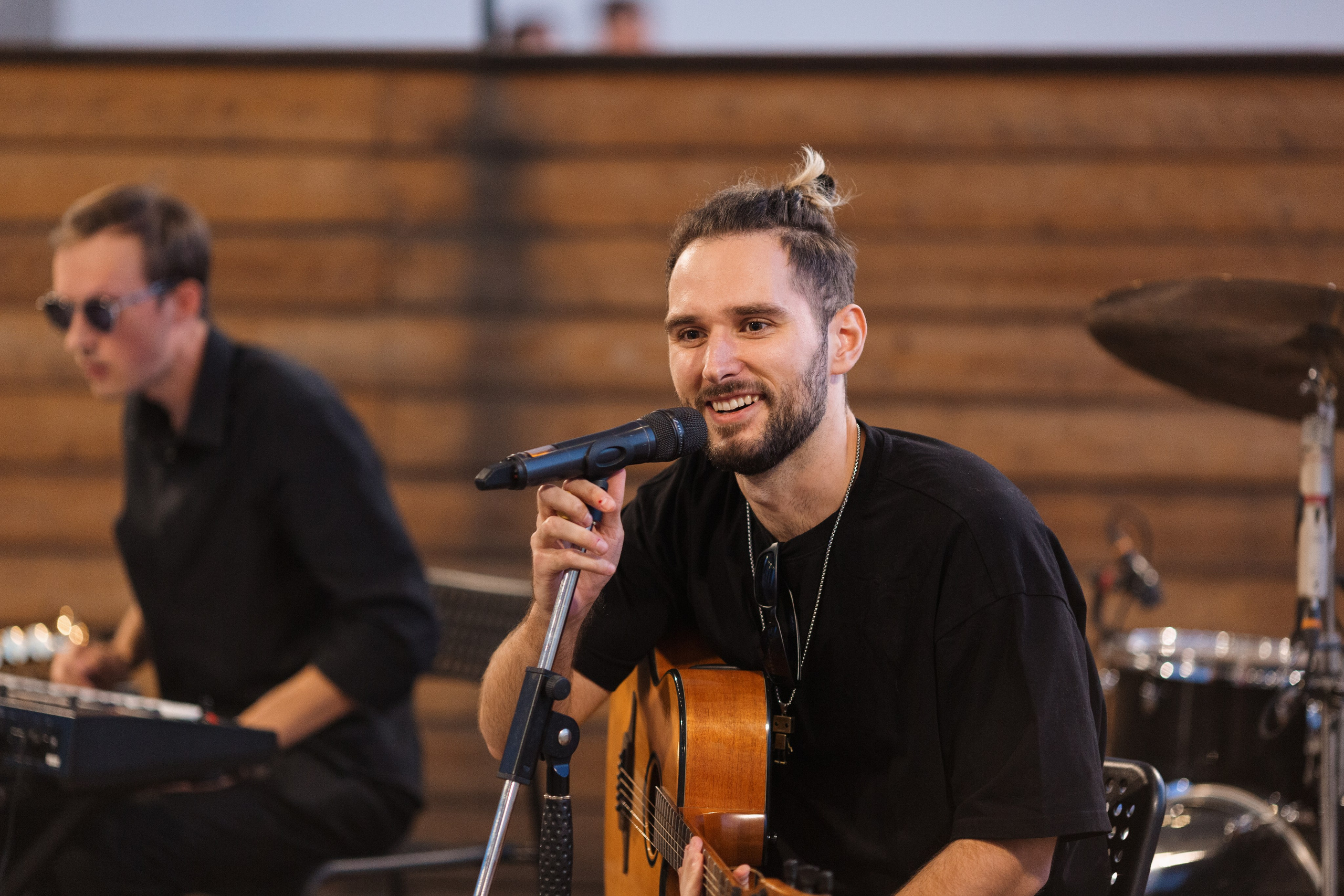 Hills Trio. Главная