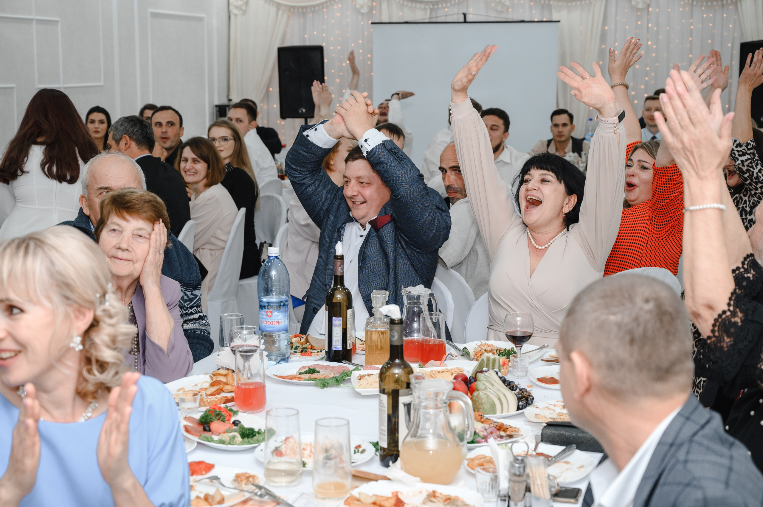 Свадебный банкет. СВАДЕБНЫЙ ФОТОГРАФ В ОМСКЕ ВЛАДИМИР КРАСС