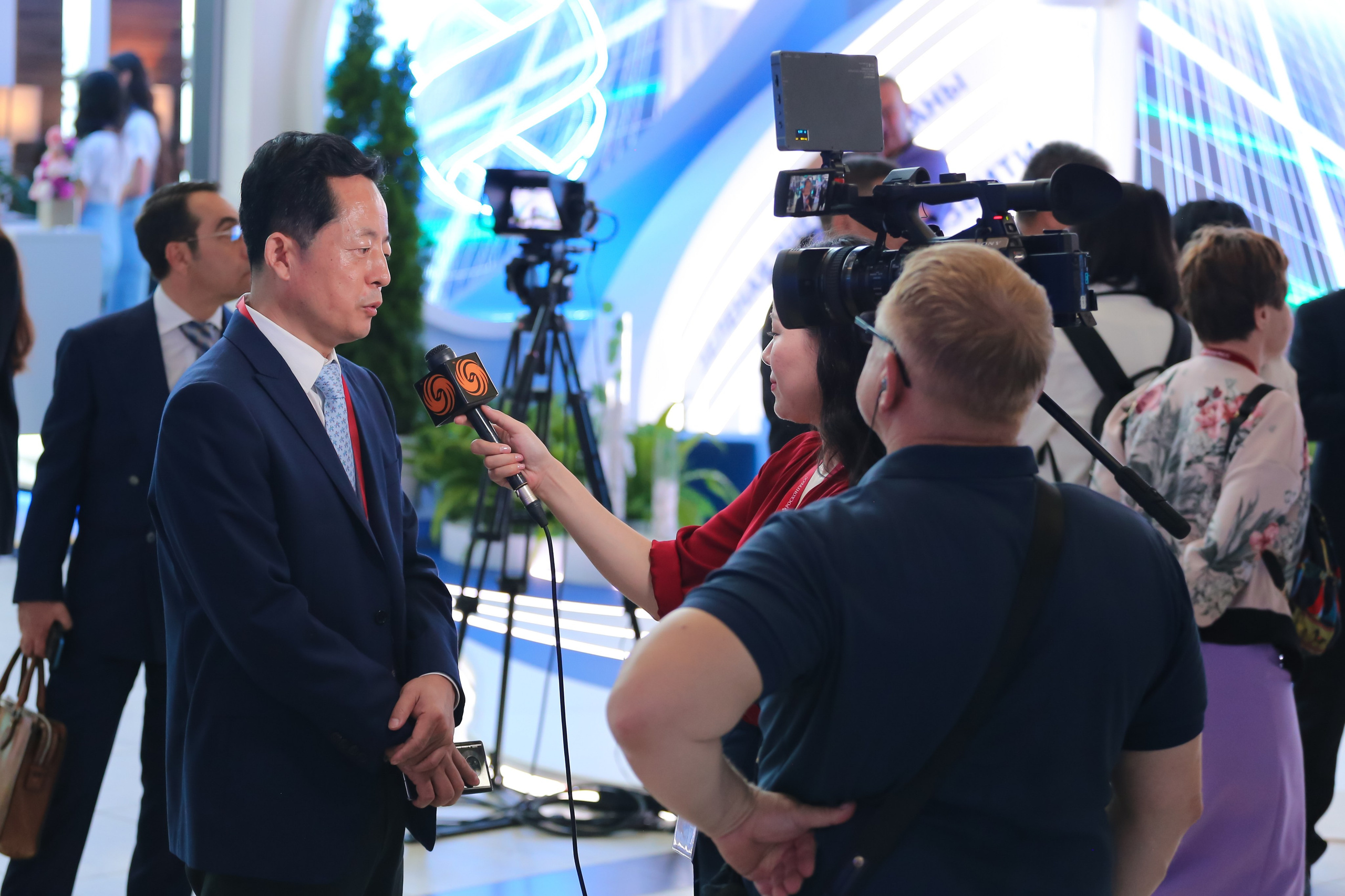 Восточный Экономический Форум. Фотограф Антон Клейнос, Владивосток