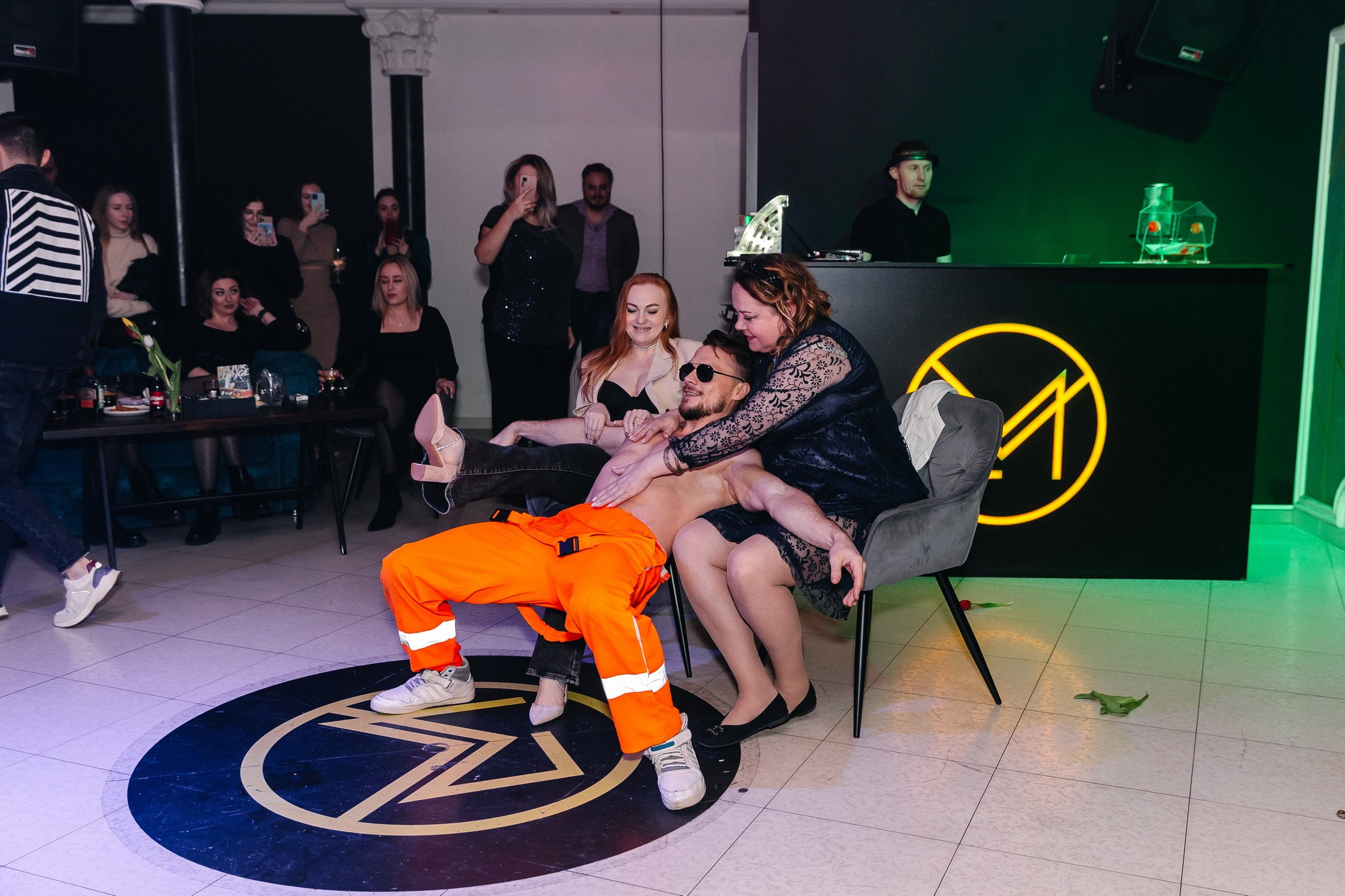 8 марта в лаунж-баре Major 2024. Свадебный, семейный и детский фотограф в Калининграде Елена Кравцова