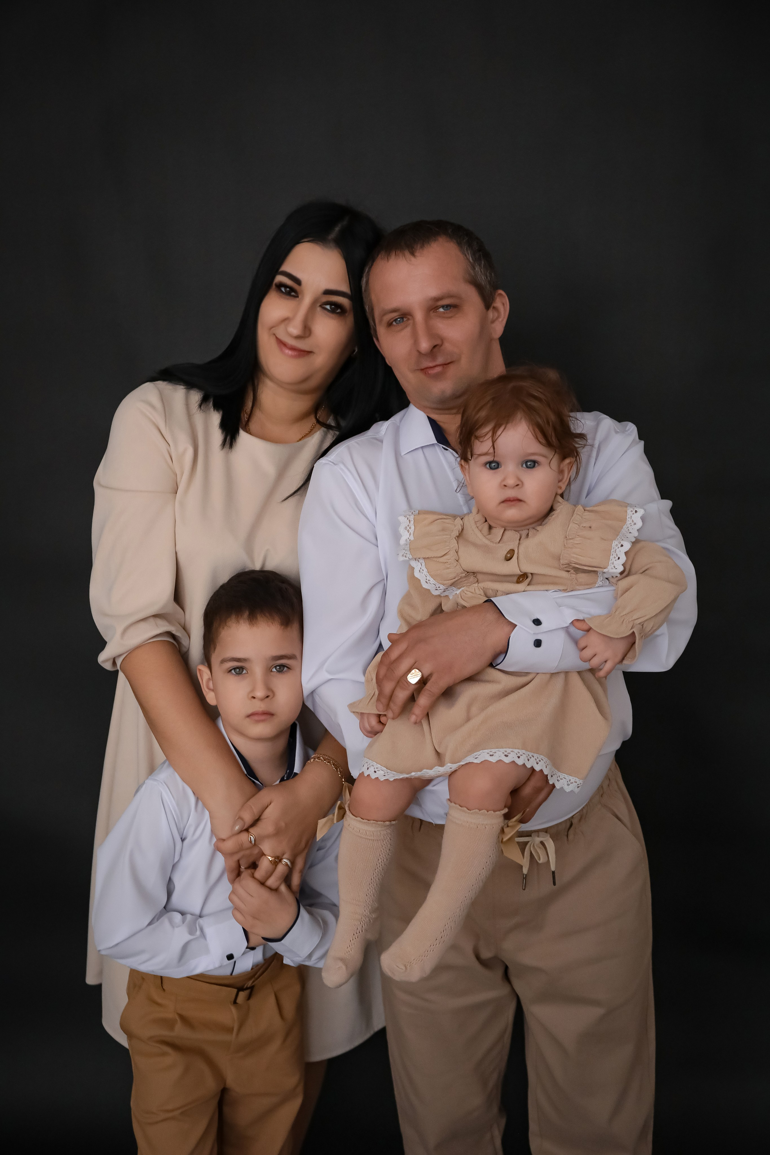 Арине 1 годик. Фотограф г. Хабаровск. Семейные и индивидуальные съёмки