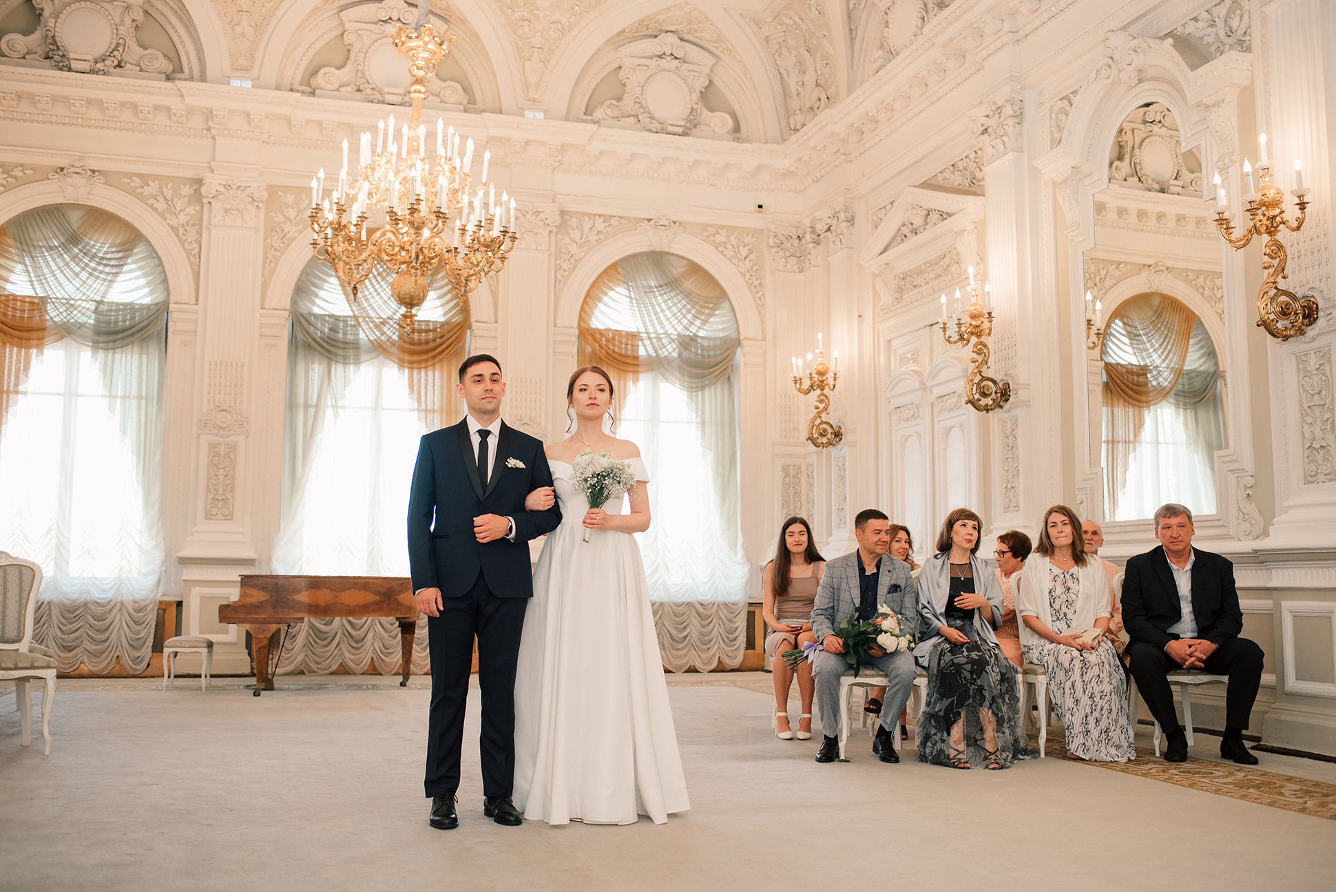 Ксения и Павел. Летний сад. Семейный и Свадебный фотограф. Санкт-Петербург. Пушкин