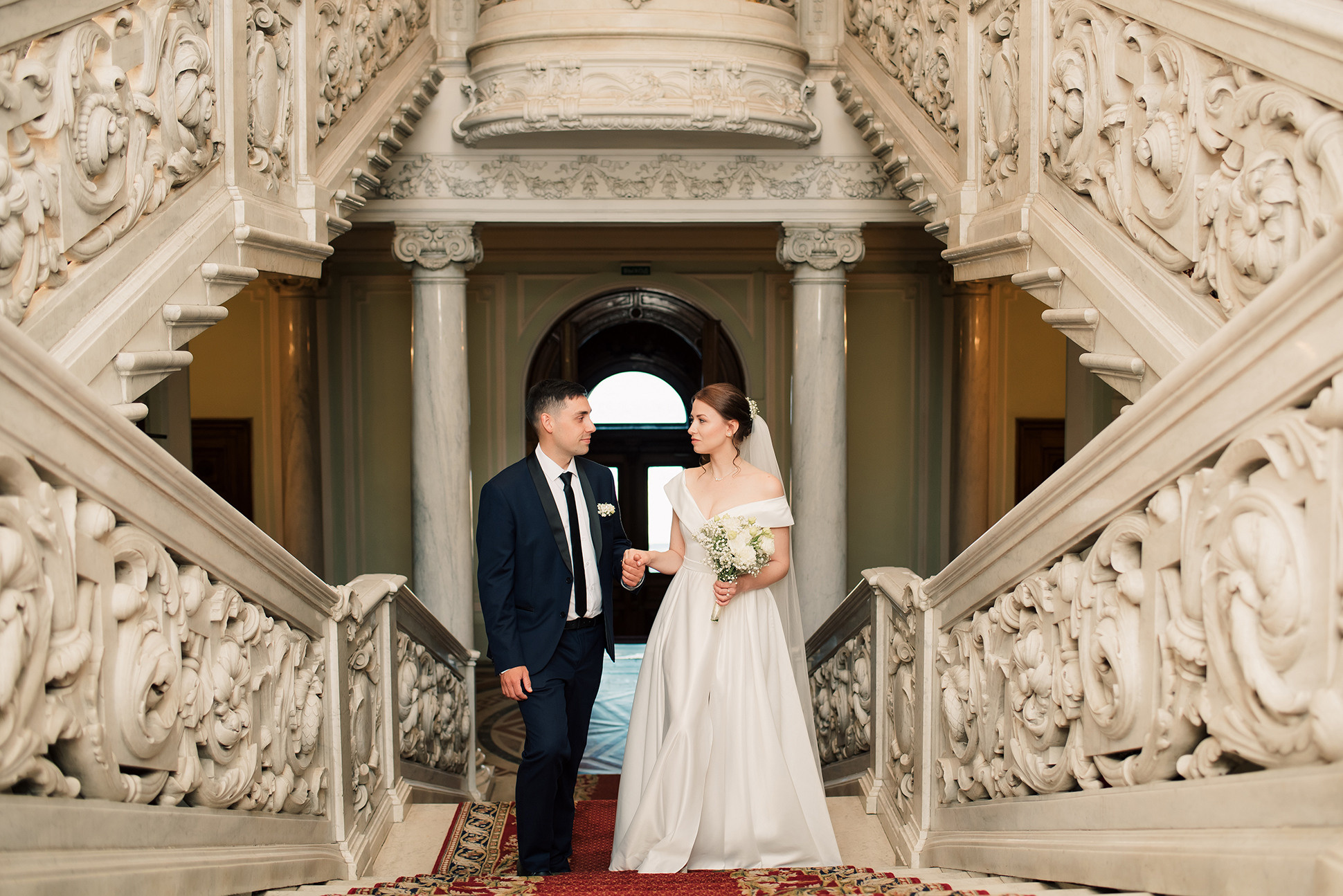 Ксения и Павел. Летний сад. Семейный и Свадебный фотограф. Санкт-Петербург. Пушкин