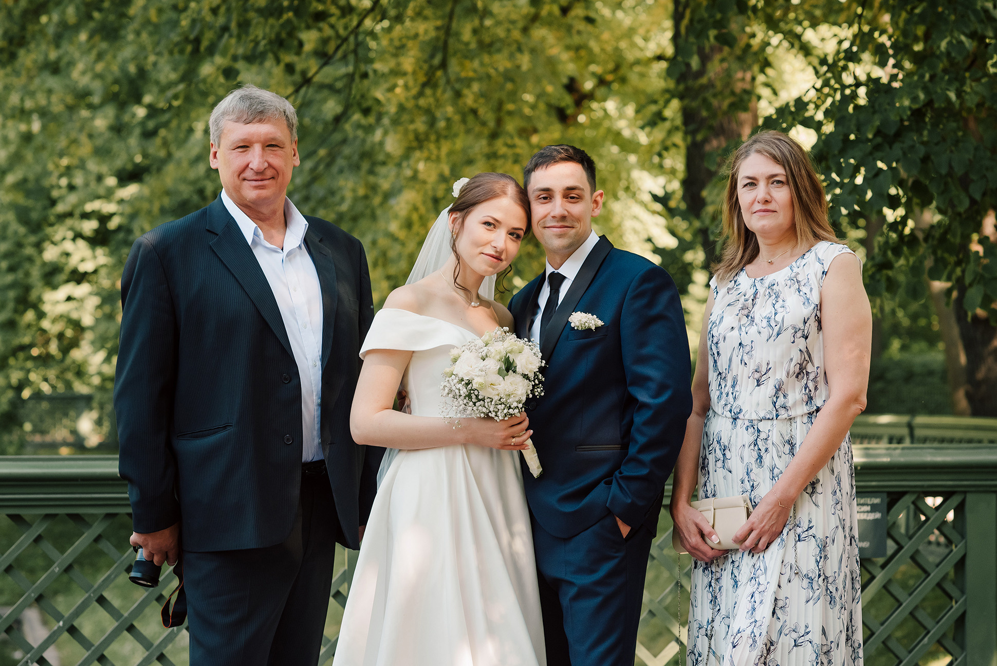 Ксения и Павел. Летний сад. Семейный и Свадебный фотограф. Санкт-Петербург. Пушкин