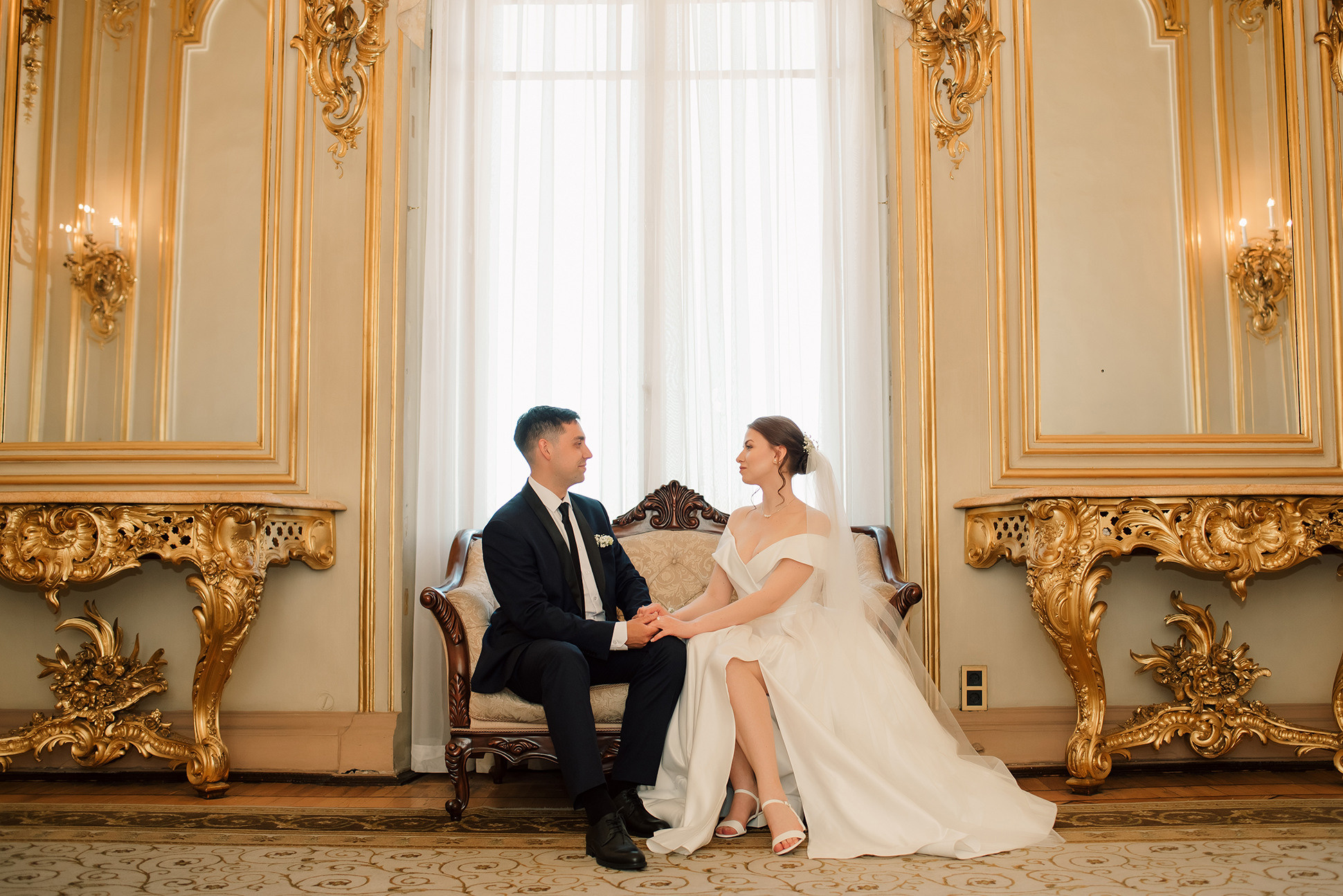 Ксения и Павел. Летний сад. Семейный и Свадебный фотограф. Санкт-Петербург. Пушкин