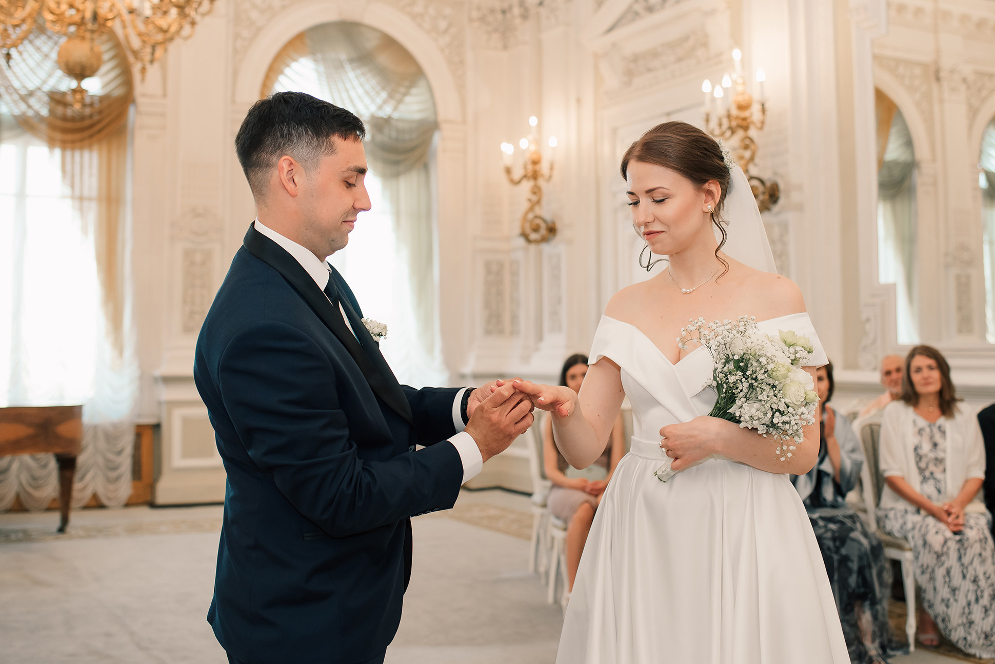 Ксения и Павел. Летний сад. Семейный и Свадебный фотограф. Санкт-Петербург. Пушкин