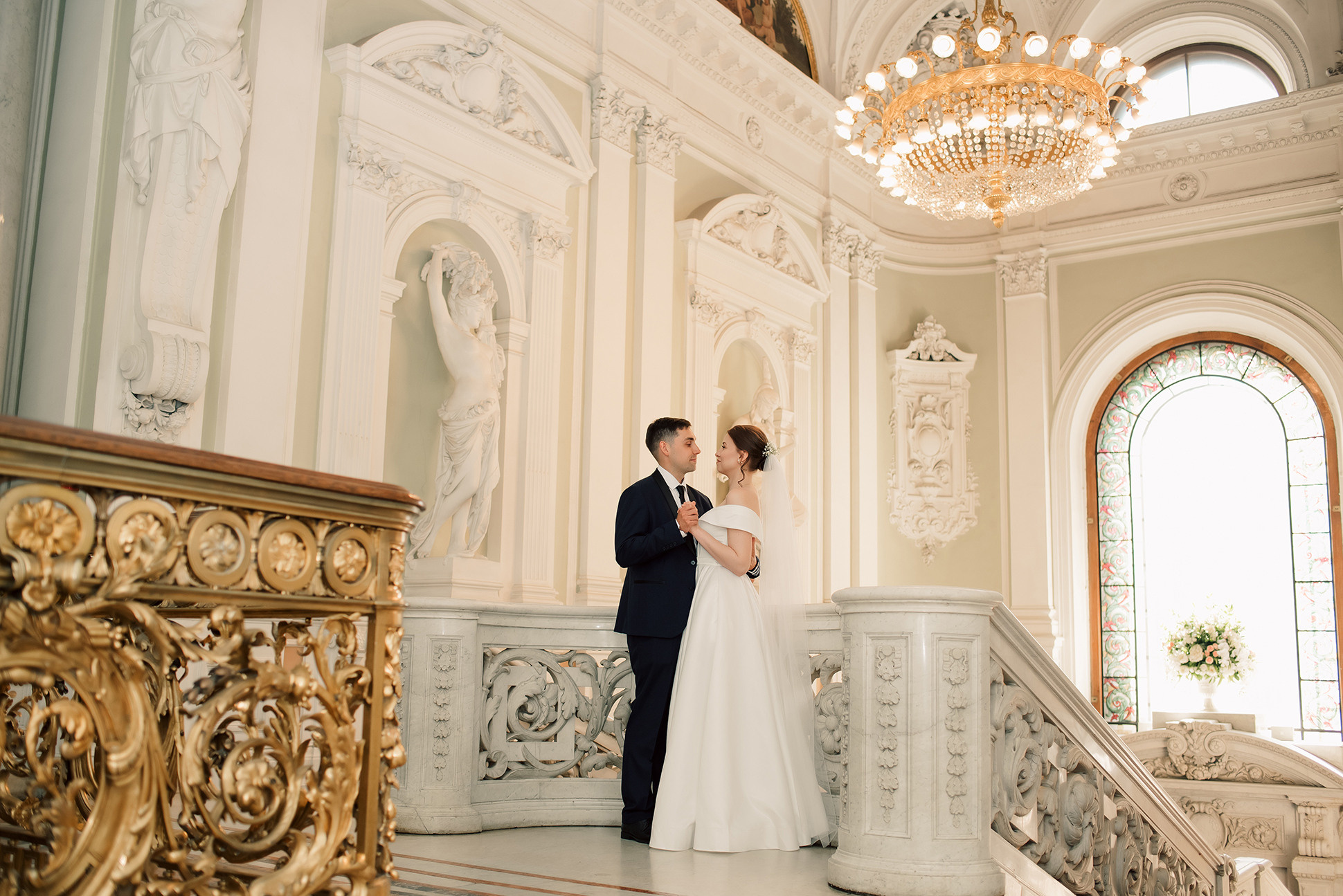 Ксения и Павел. Летний сад. Семейный и Свадебный фотограф. Санкт-Петербург. Пушкин