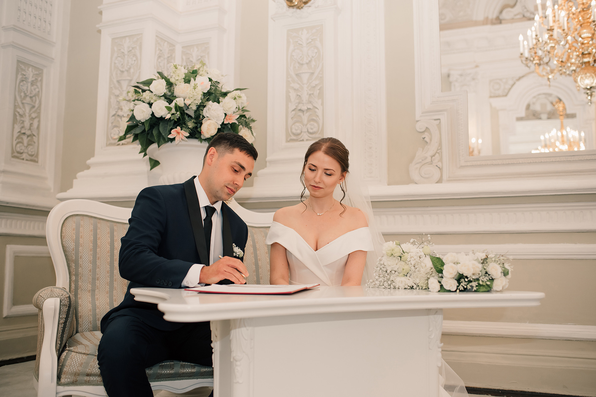 Ксения и Павел. Летний сад. Семейный и Свадебный фотограф. Санкт-Петербург. Пушкин