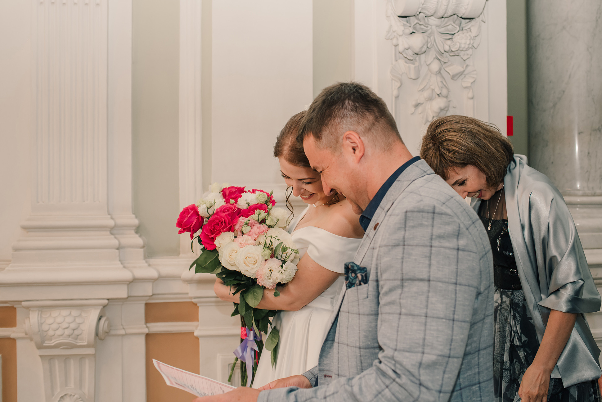 Ксения и Павел. Летний сад. Семейный и Свадебный фотограф. Санкт-Петербург. Пушкин